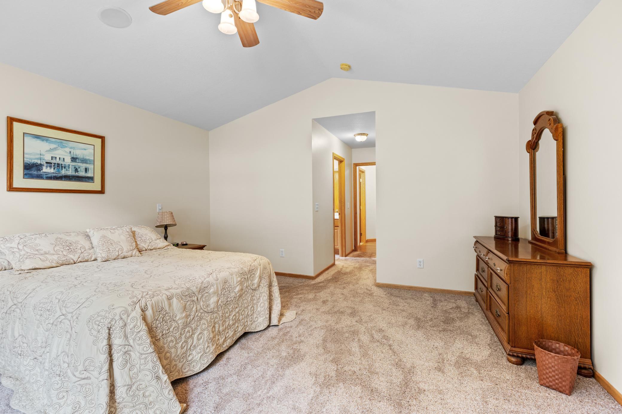 2000 single family home for sale at 13867 Knollwood Drive in Baxter, MN — 4 bed, 4 bath (photo 20 of 37)