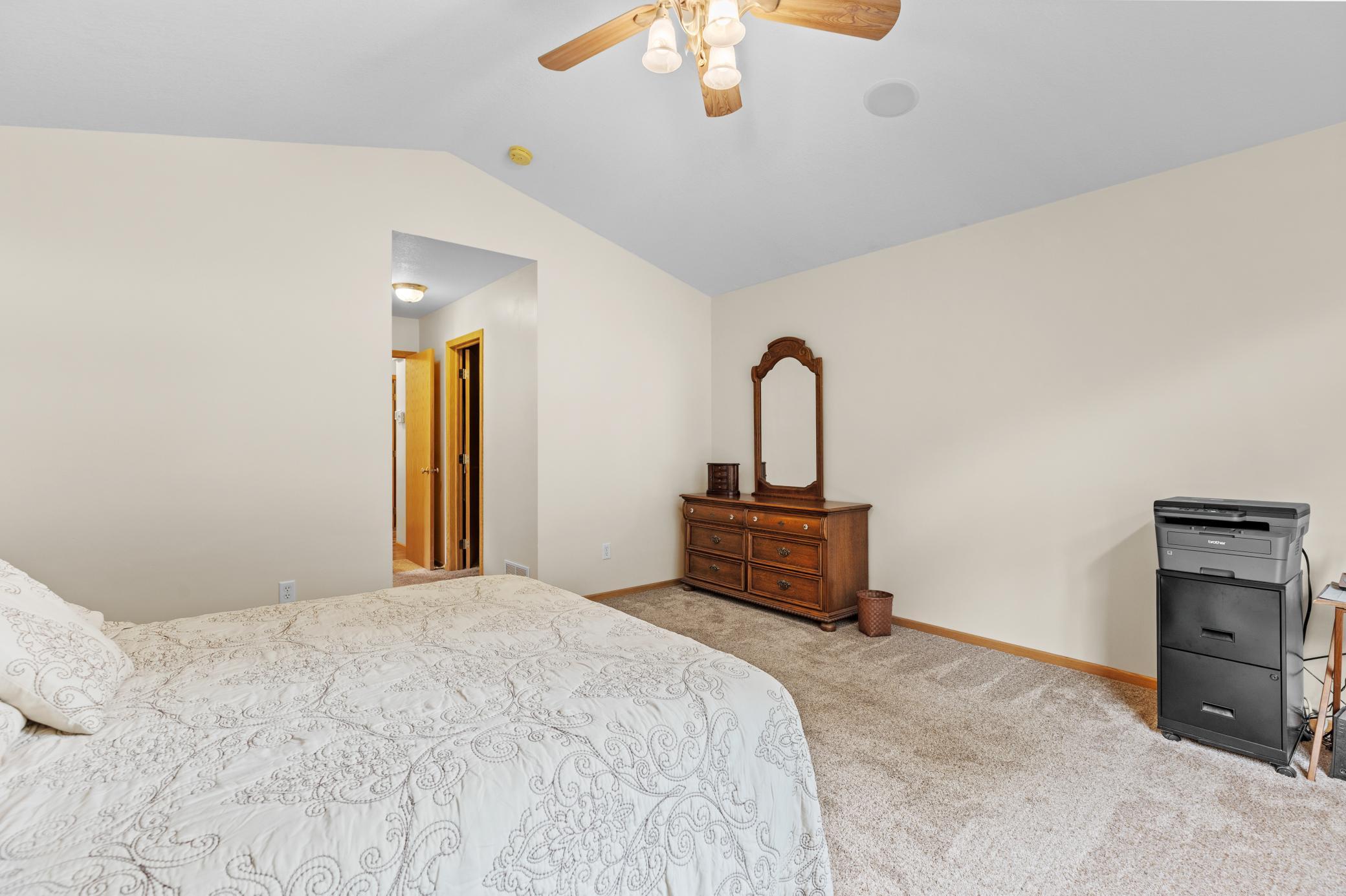 2000 single family home for sale at 13867 Knollwood Drive in Baxter, MN — 4 bed, 4 bath (photo 21 of 37)