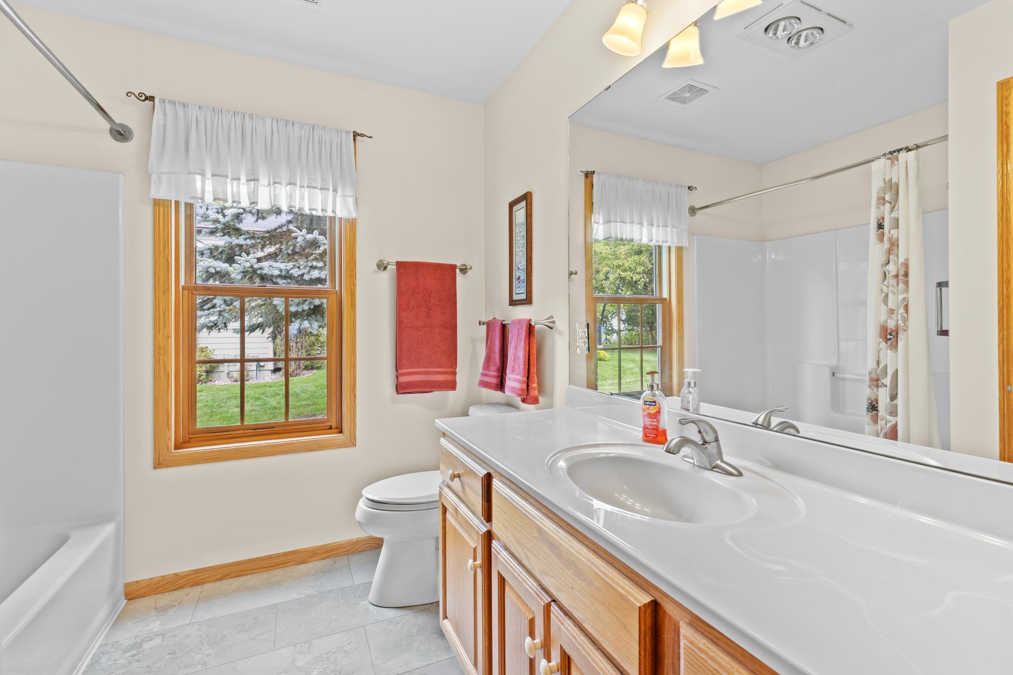 2000 single family home for sale at 13867 Knollwood Drive in Baxter, MN — 4 bed, 4 bath (photo 23 of 37)