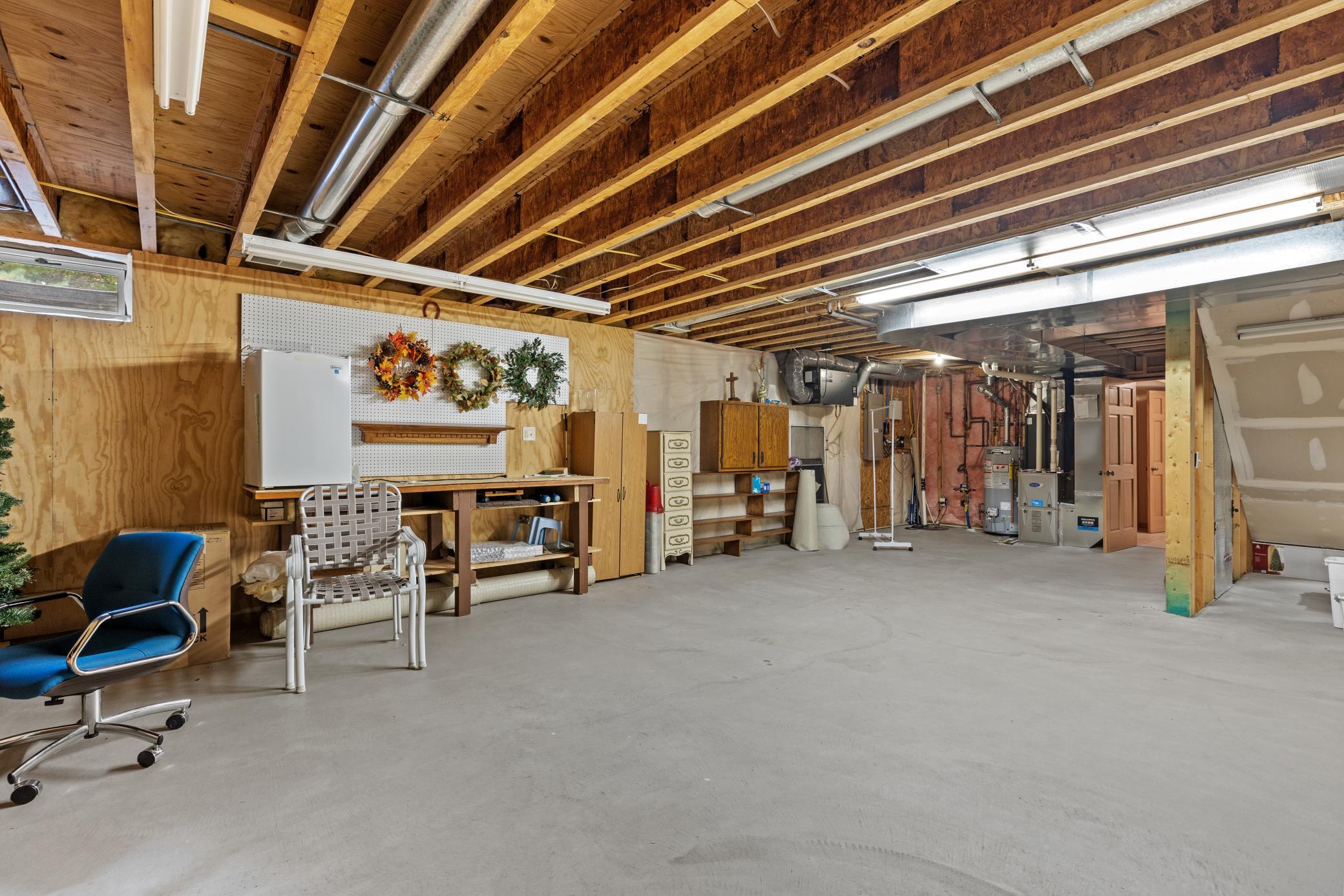 2000 single family home for sale at 13867 Knollwood Drive in Baxter, MN — 4 bed, 4 bath (photo 27 of 37)