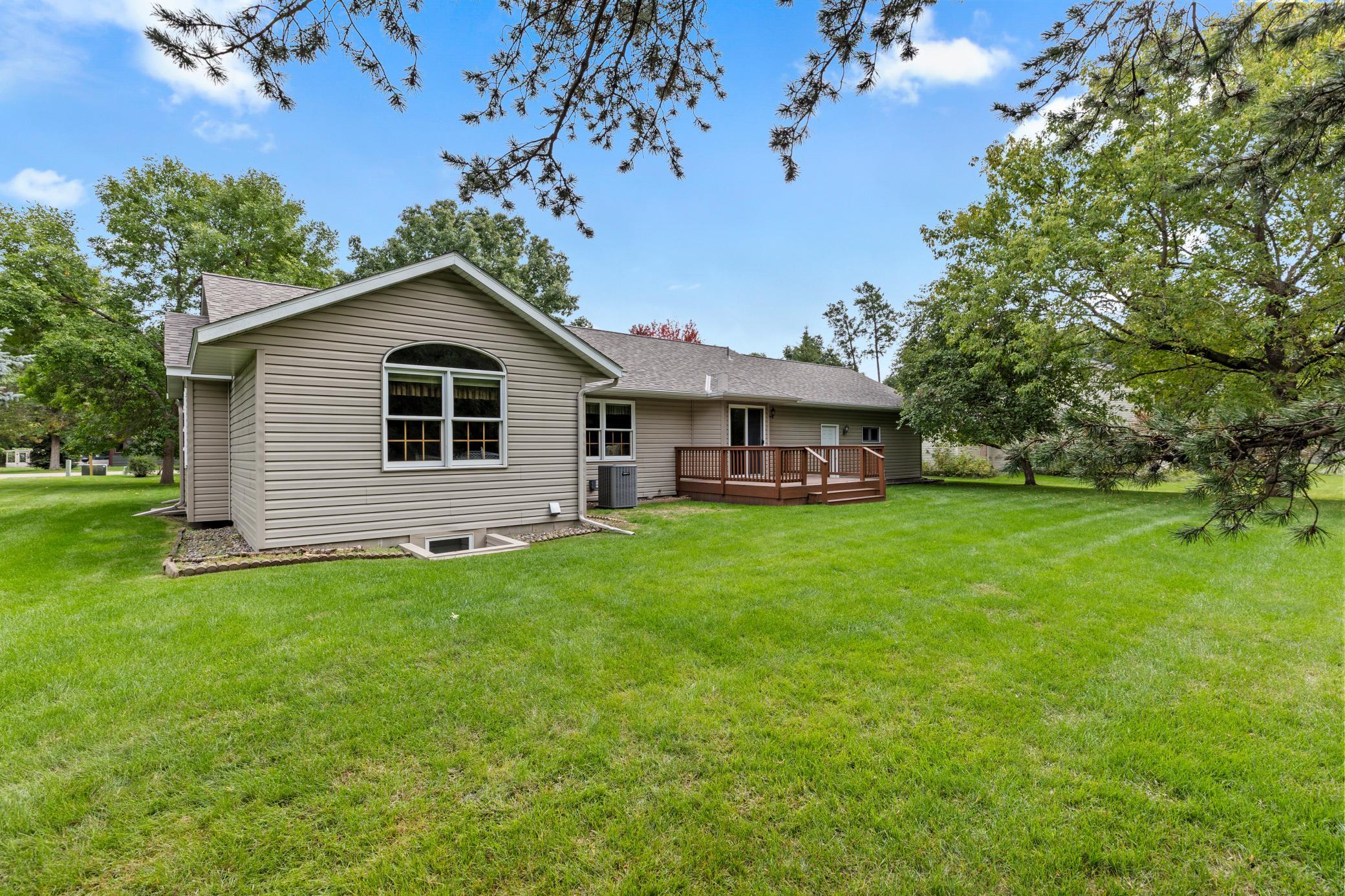 2000 single family home for sale at 13867 Knollwood Drive in Baxter, MN — 4 bed, 4 bath (photo 30 of 37)