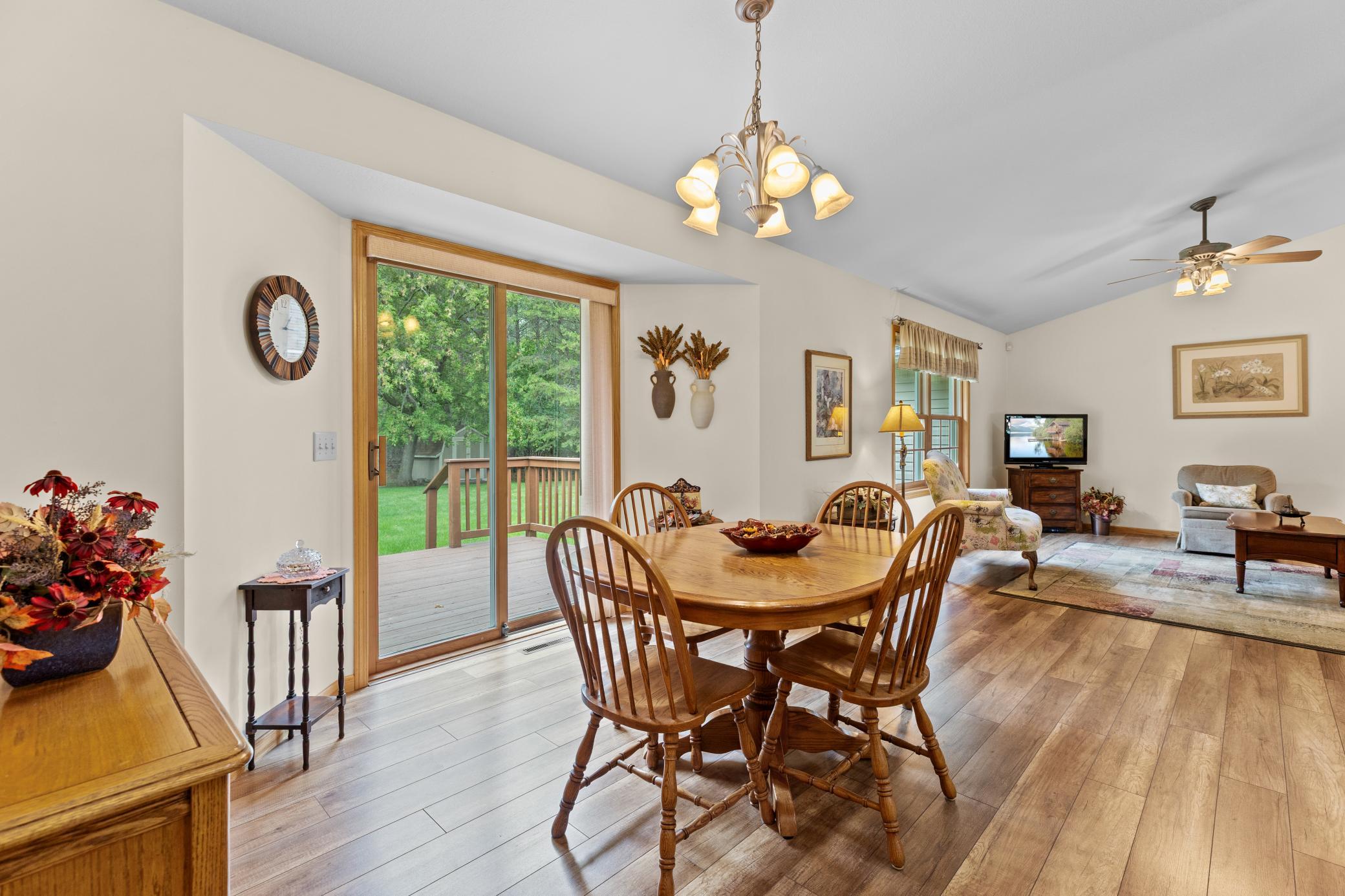 2000 single family home for sale at 13867 Knollwood Drive in Baxter, MN — 4 bed, 4 bath (photo 8 of 37)