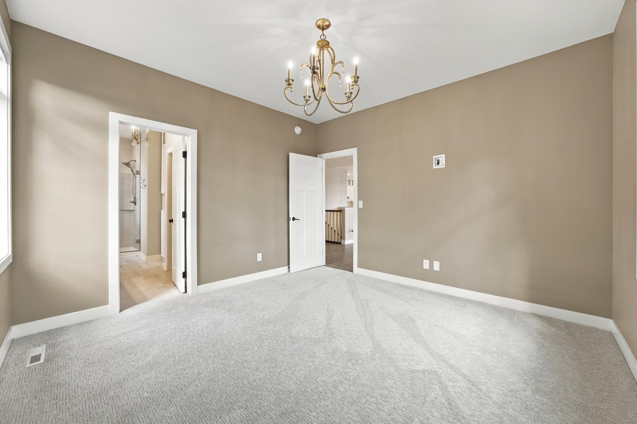 2017 single family home for sale at 6016 Autumn Drive S in Fargo, ND — 4 bed, 3 bath (photo 16 of 43)