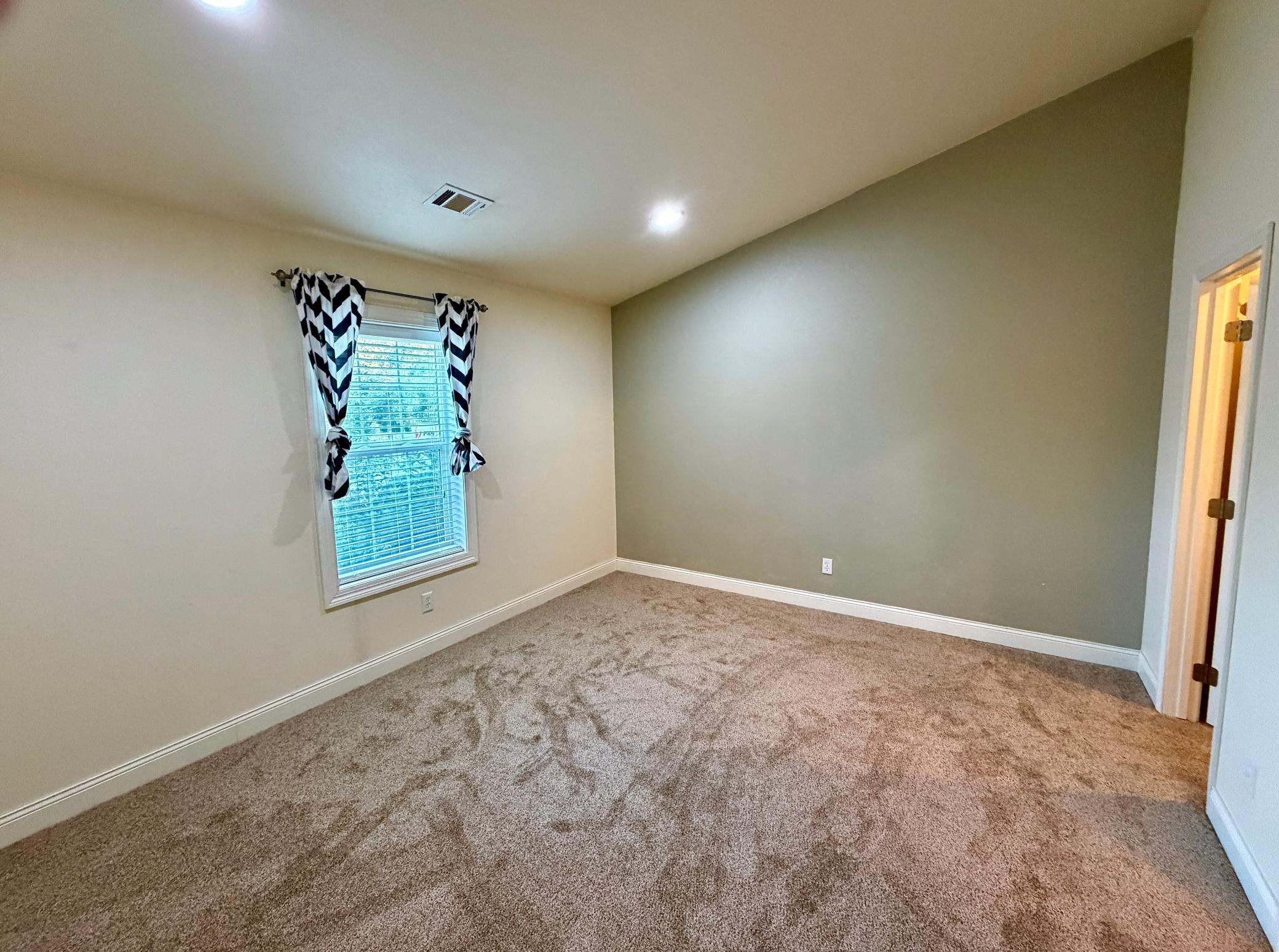 2008 single family home for sale at 5546 Goranson Court NW in Bemidji, MN — 3 bed, 2 bath (photo 12 of 24)