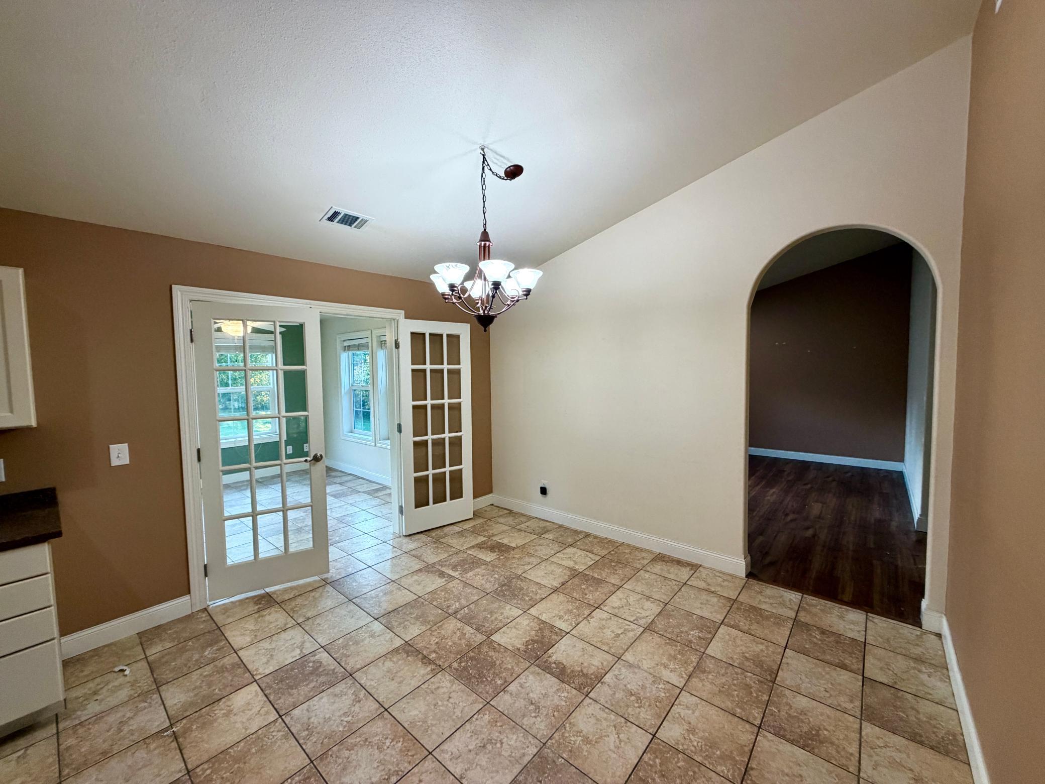 2008 single family home for sale at 5546 Goranson Court NW in Bemidji, MN — 3 bed, 2 bath (photo 5 of 24)