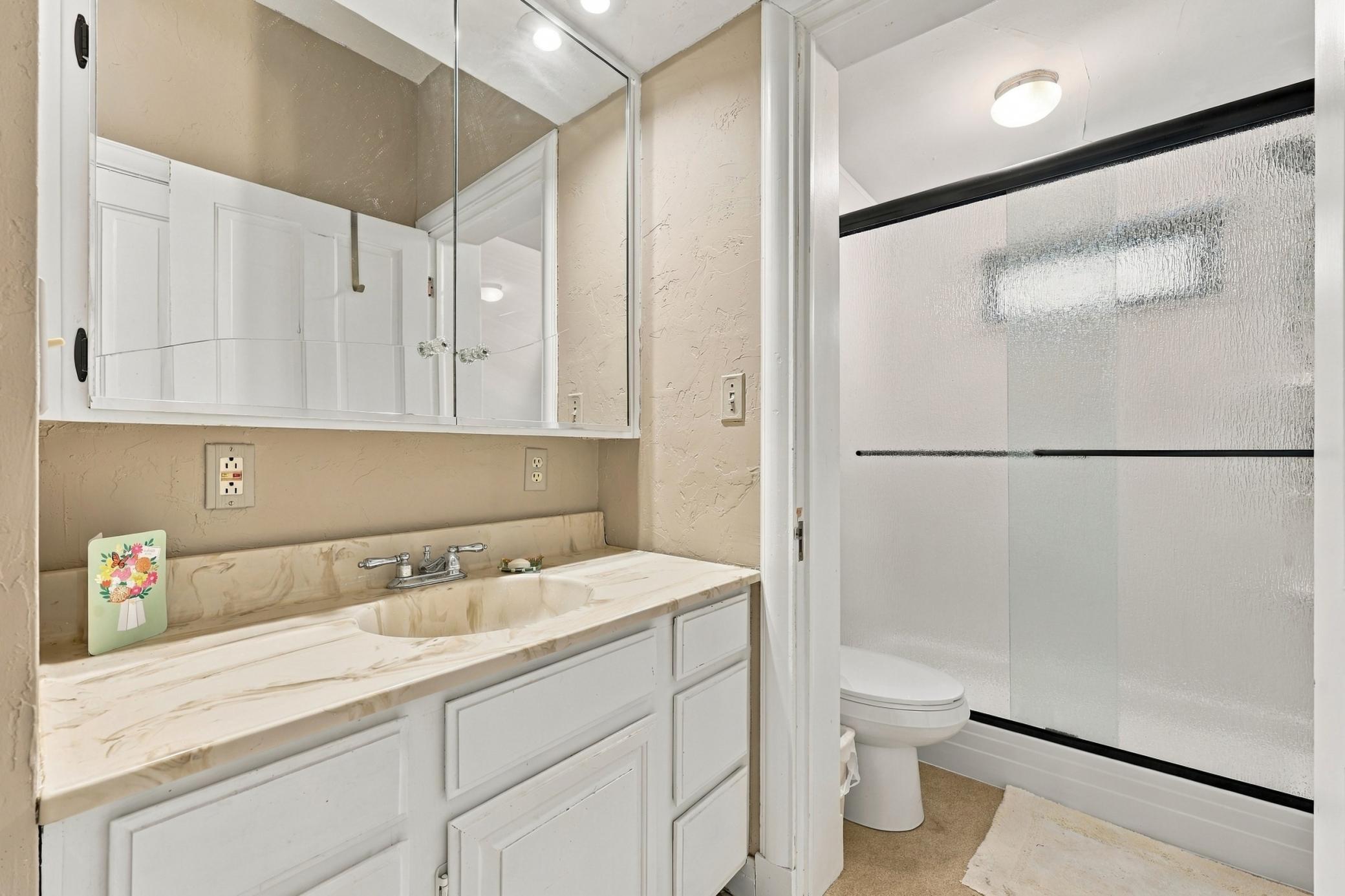 1897 single family home for sale at 1332 5th Avenue S in Fargo, ND — 4 bed, 4 bath (photo 16 of 40)