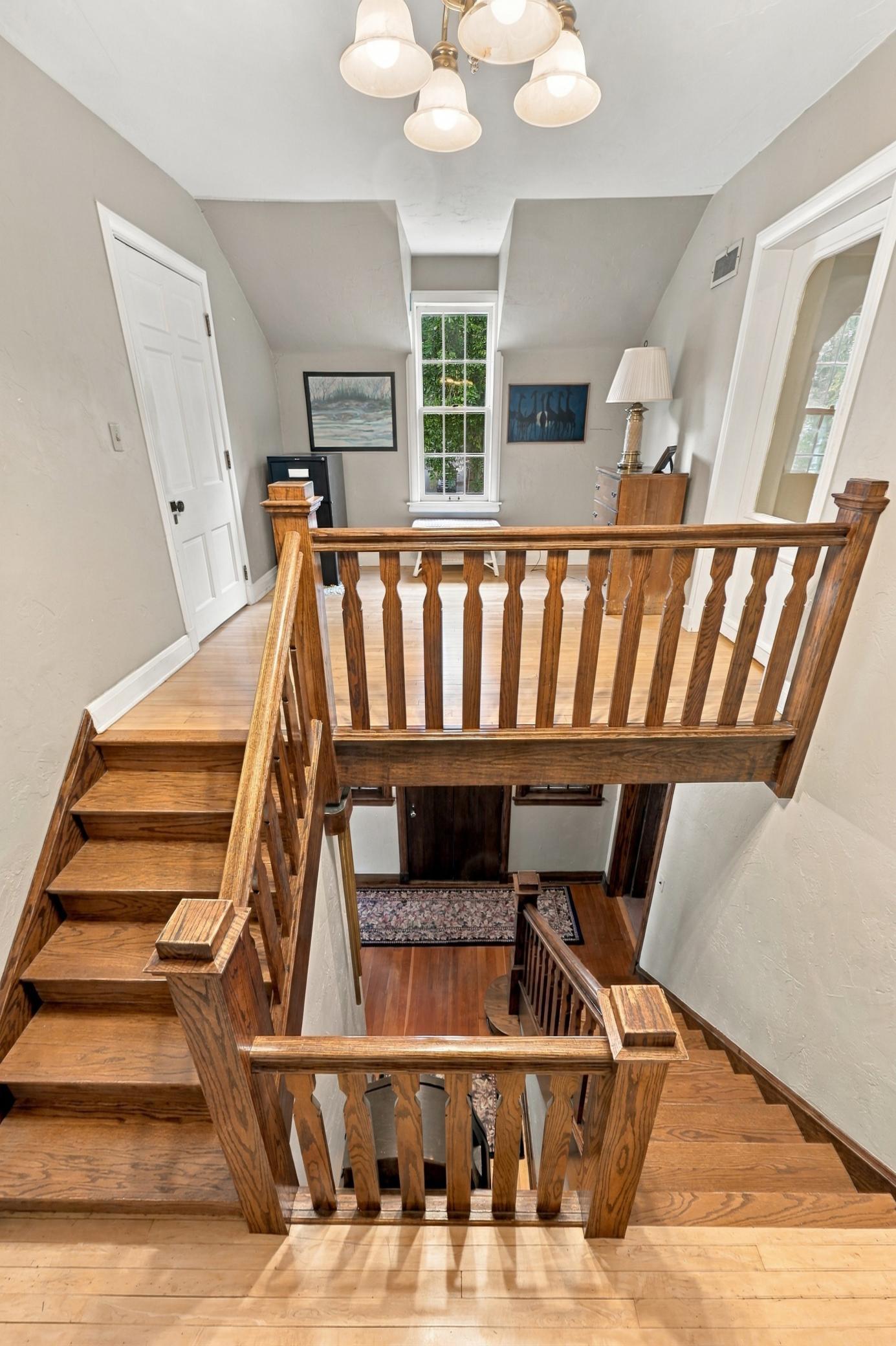 1897 single family home for sale at 1332 5th Avenue S in Fargo, ND — 4 bed, 4 bath (photo 31 of 40)