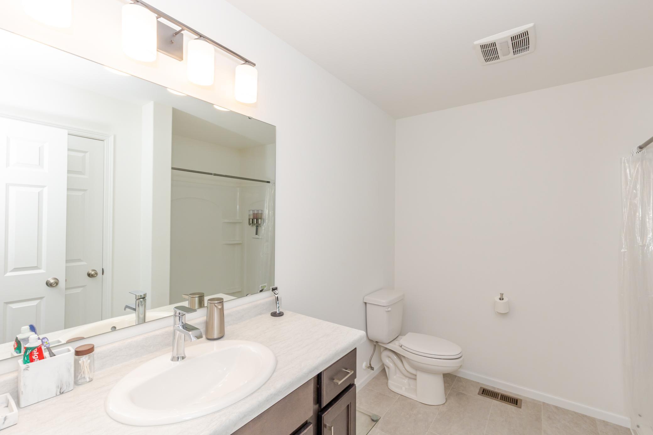 2024 single family home for sale at 6735 Meadow View Drive S in Fargo, ND — 3 bed, 3 bath (photo 21 of 36)