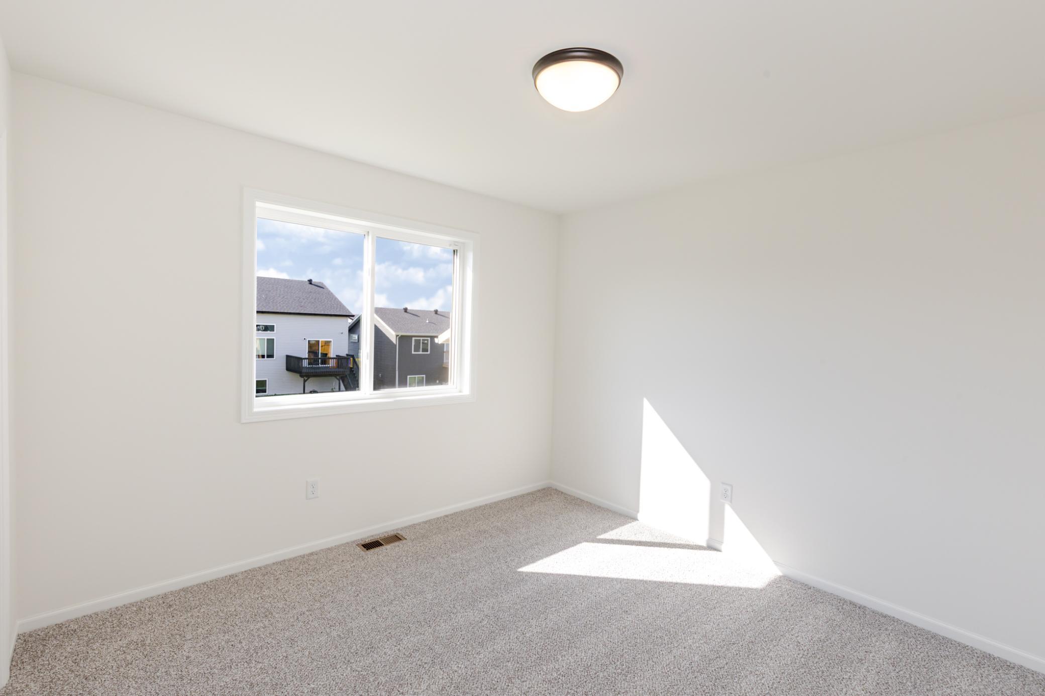 2024 single family home for sale at 6735 Meadow View Drive S in Fargo, ND — 3 bed, 3 bath (photo 23 of 36)