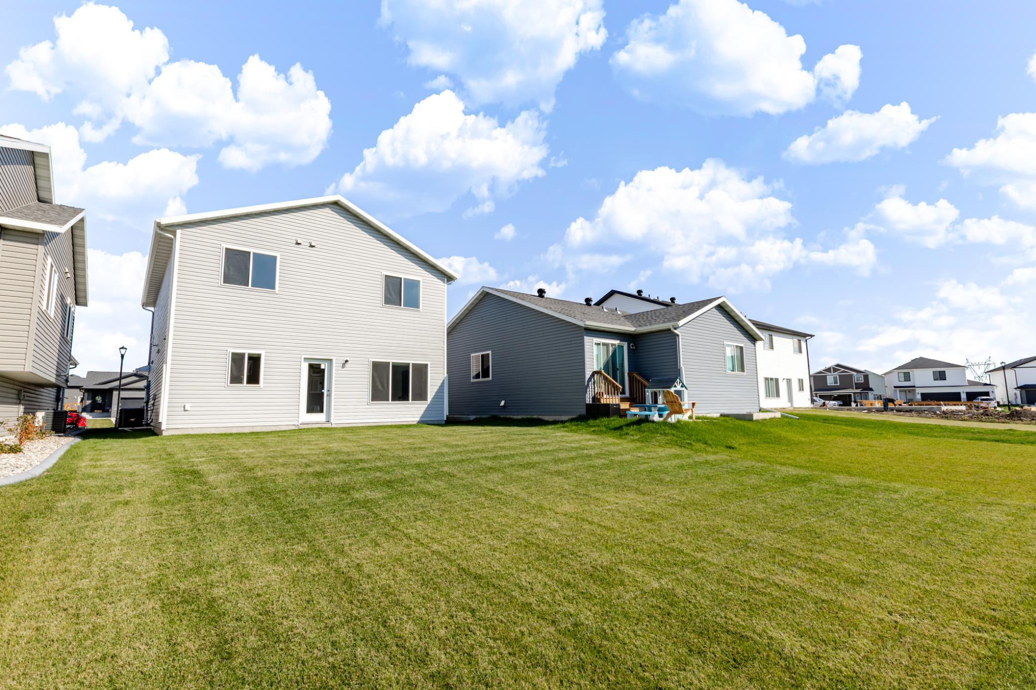 2024 single family home for sale at 6735 Meadow View Drive S in Fargo, ND — 3 bed, 3 bath (photo 34 of 36)