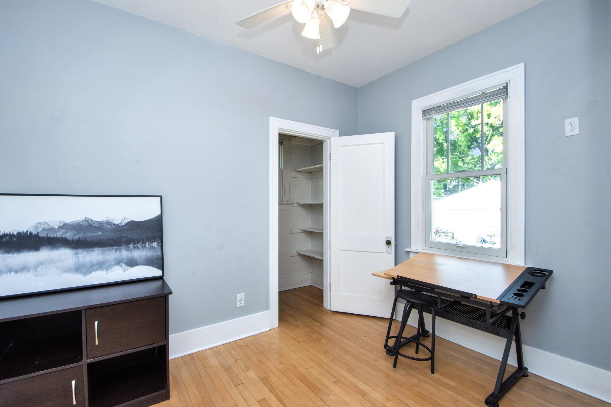 1927 single family home for sale at 1213 14th Street S in Fargo, ND — 3 bed, 2 bath (photo 16 of 41)