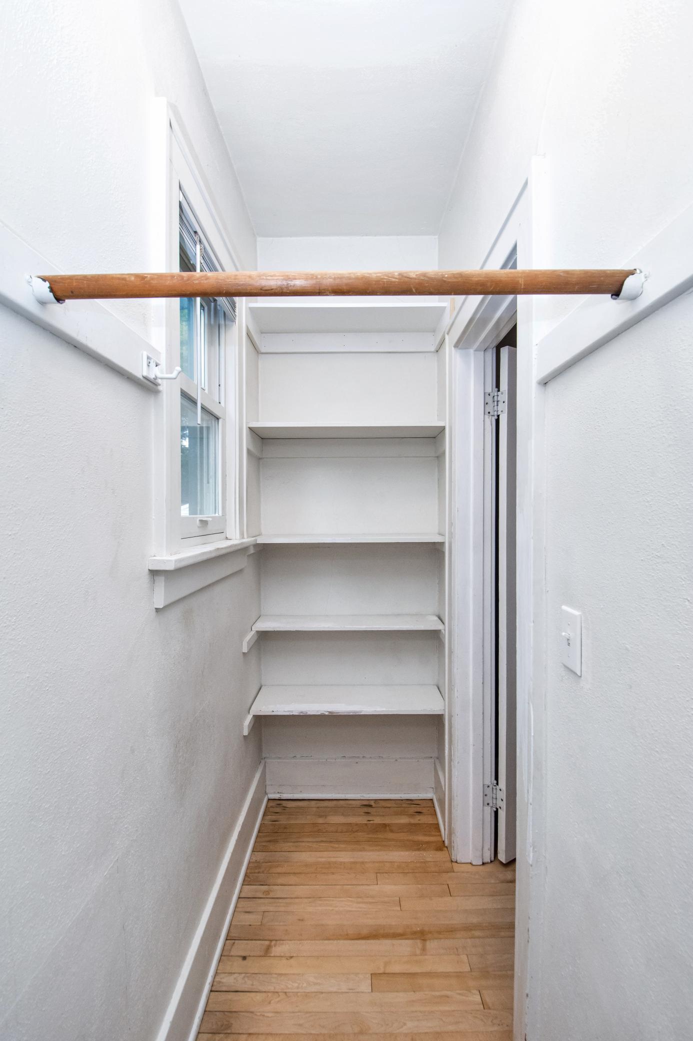 1927 single family home for sale at 1213 14th Street S in Fargo, ND — 3 bed, 2 bath (photo 18 of 41)