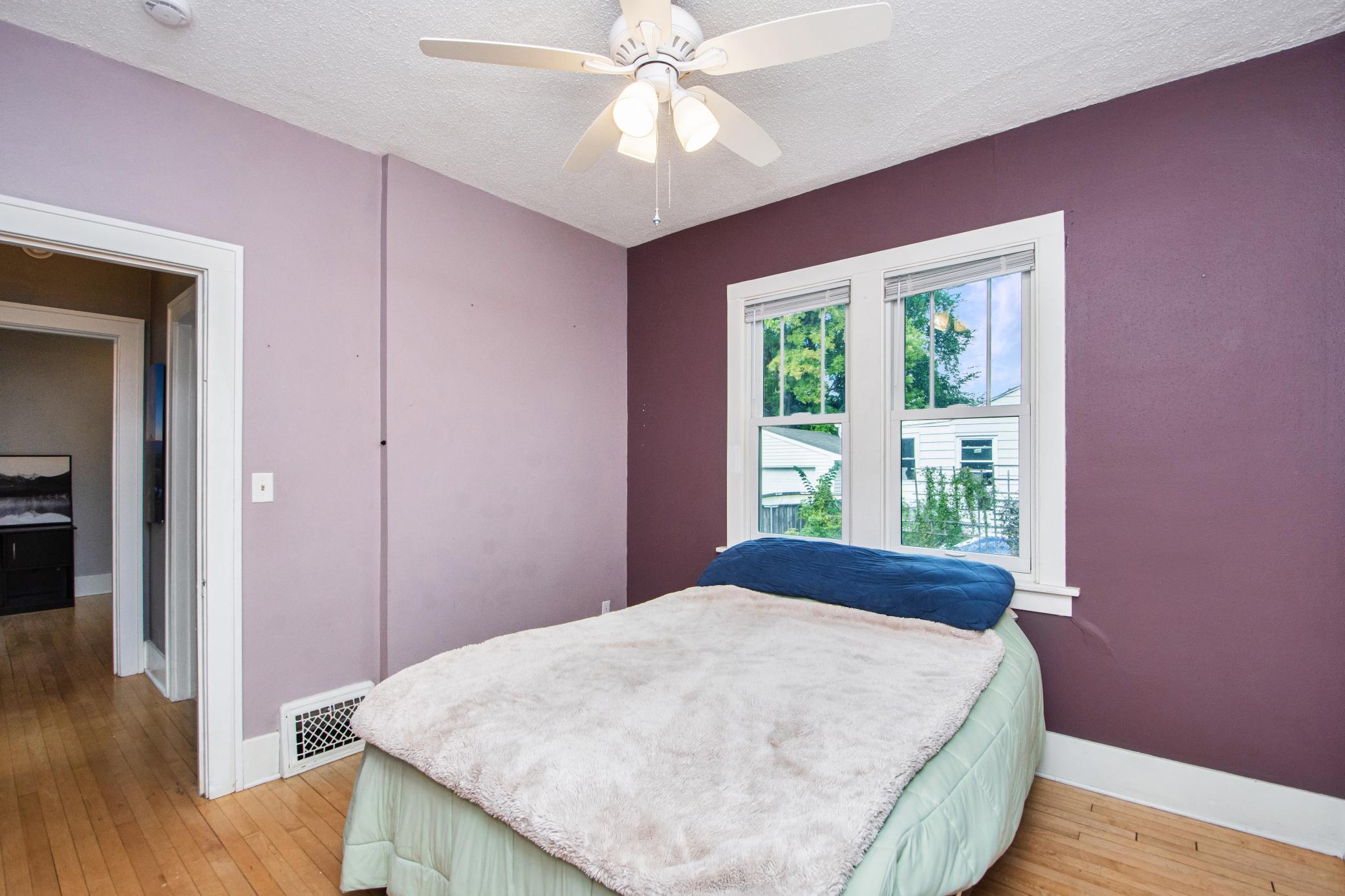 1927 single family home for sale at 1213 14th Street S in Fargo, ND — 3 bed, 2 bath (photo 23 of 41)