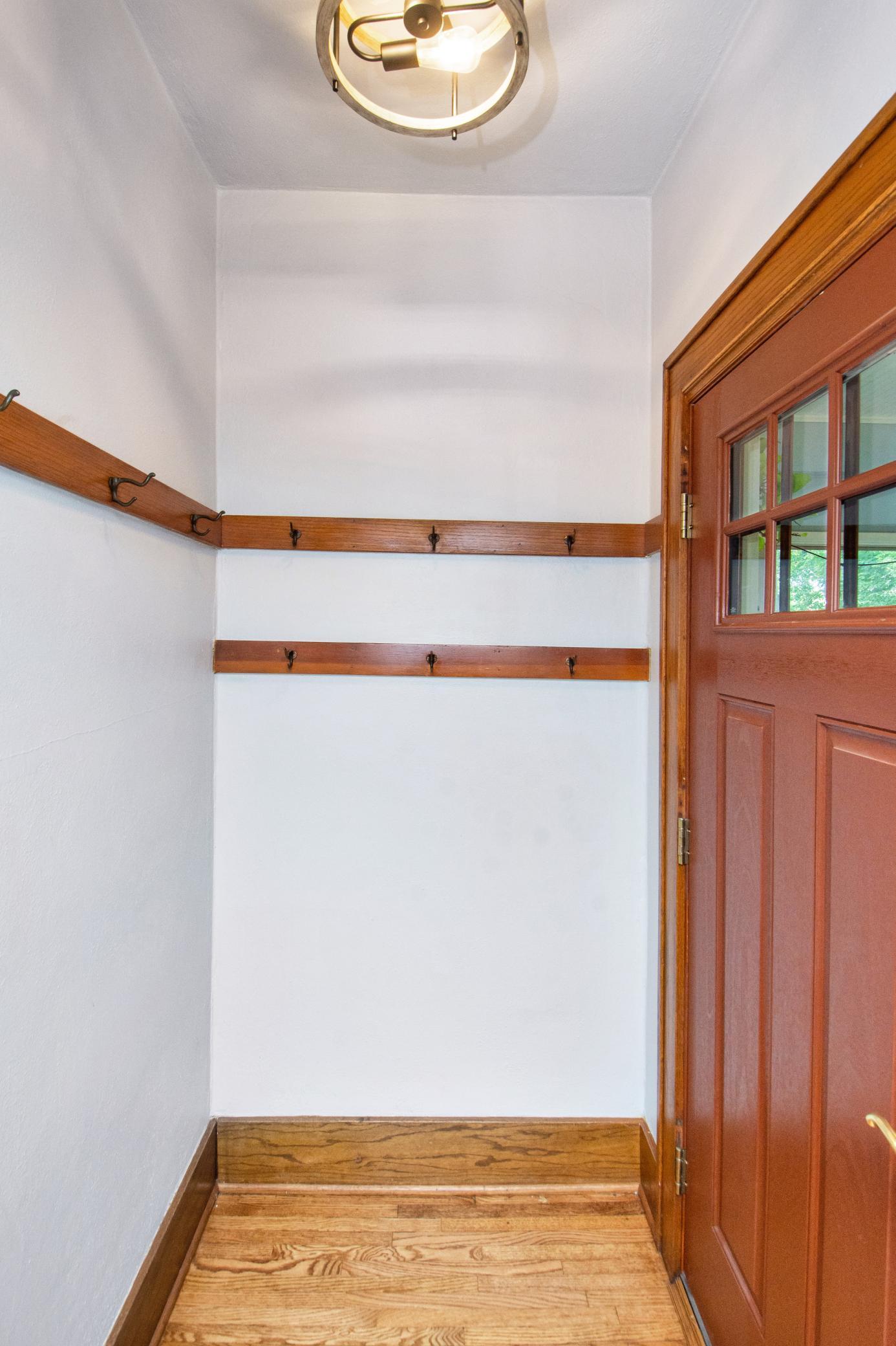 1927 single family home for sale at 1213 14th Street S in Fargo, ND — 3 bed, 2 bath (photo 6 of 41)