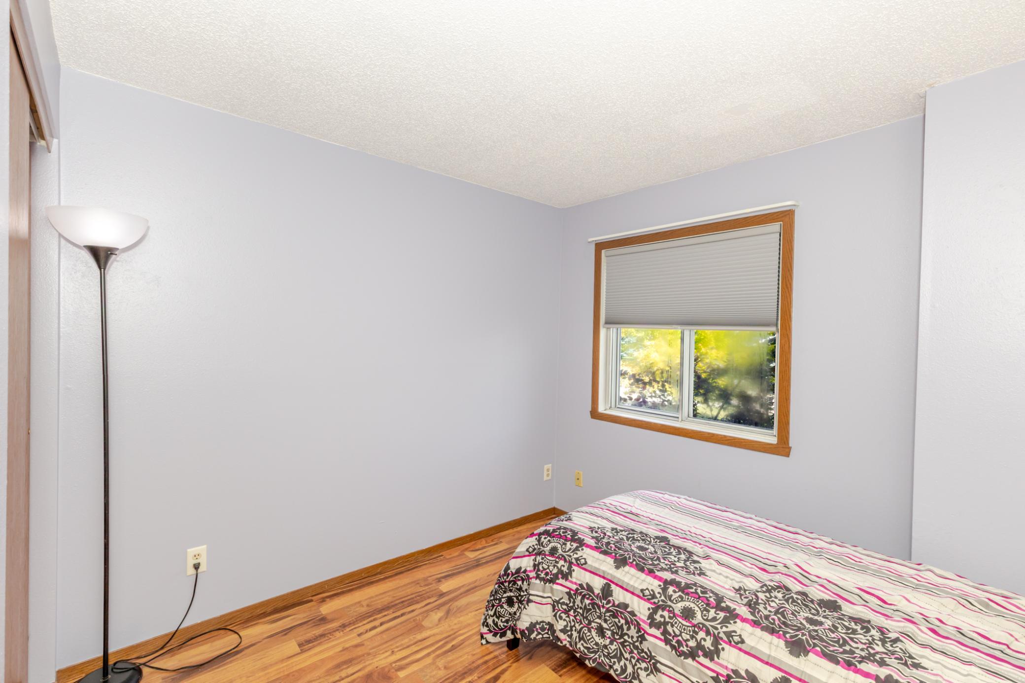 1992 single family home for sale at 2909 29th Avenue Circle S in Moorhead, MN — 4 bed, 2 bath (photo 15 of 37)