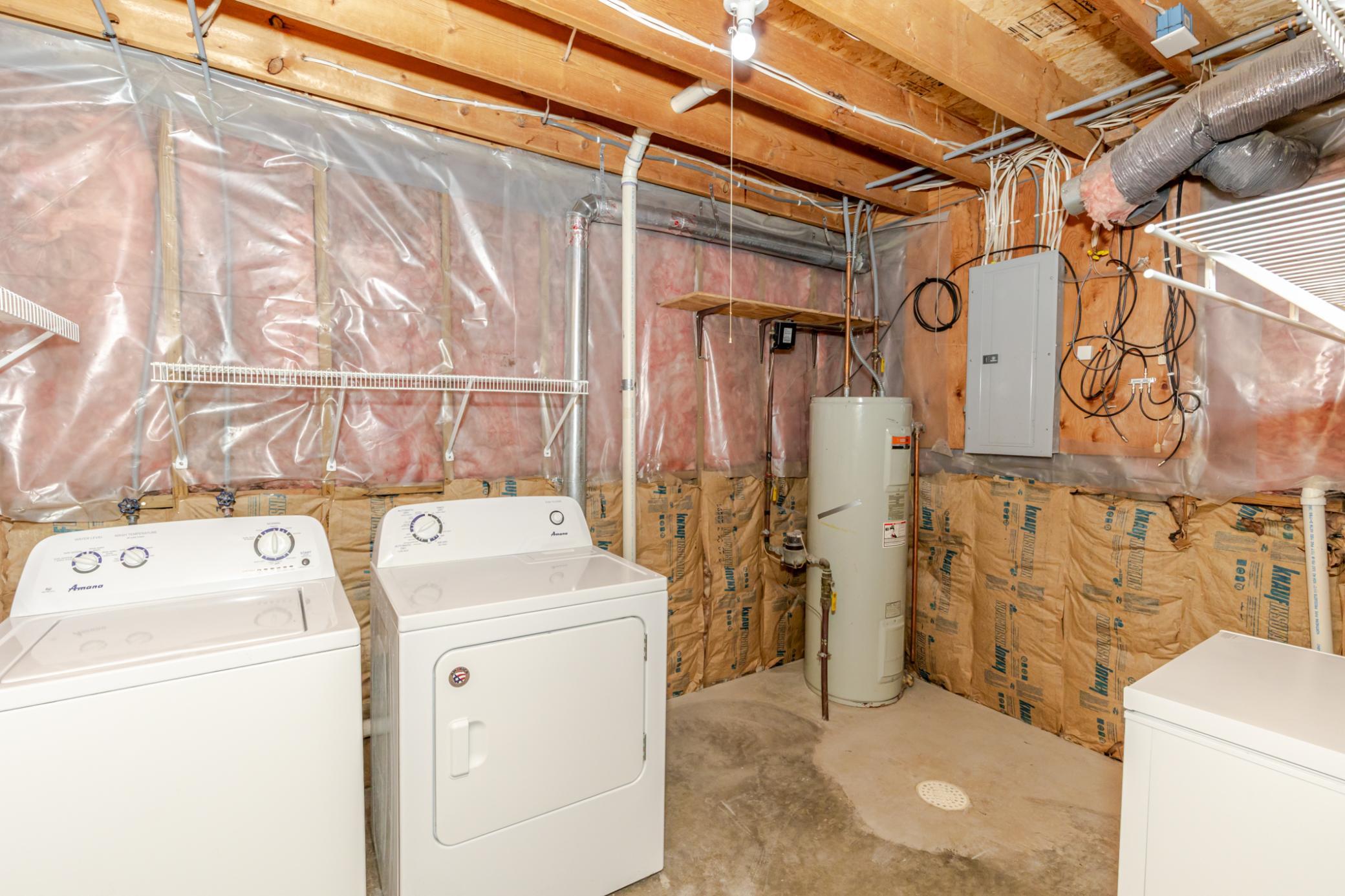 1992 single family home for sale at 2909 29th Avenue Circle S in Moorhead, MN — 4 bed, 2 bath (photo 27 of 37)