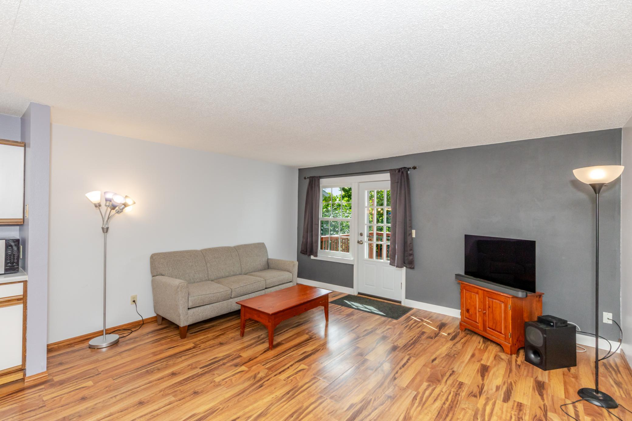 1992 single family home for sale at 2909 29th Avenue Circle S in Moorhead, MN — 4 bed, 2 bath (photo 7 of 37)