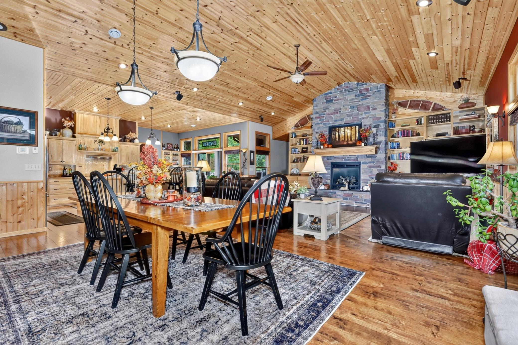 2007 single family home for sale at 51506 State Highway 46 in Squaw Lake, MN — 4 bed, 2 bath (photo 12 of 50)