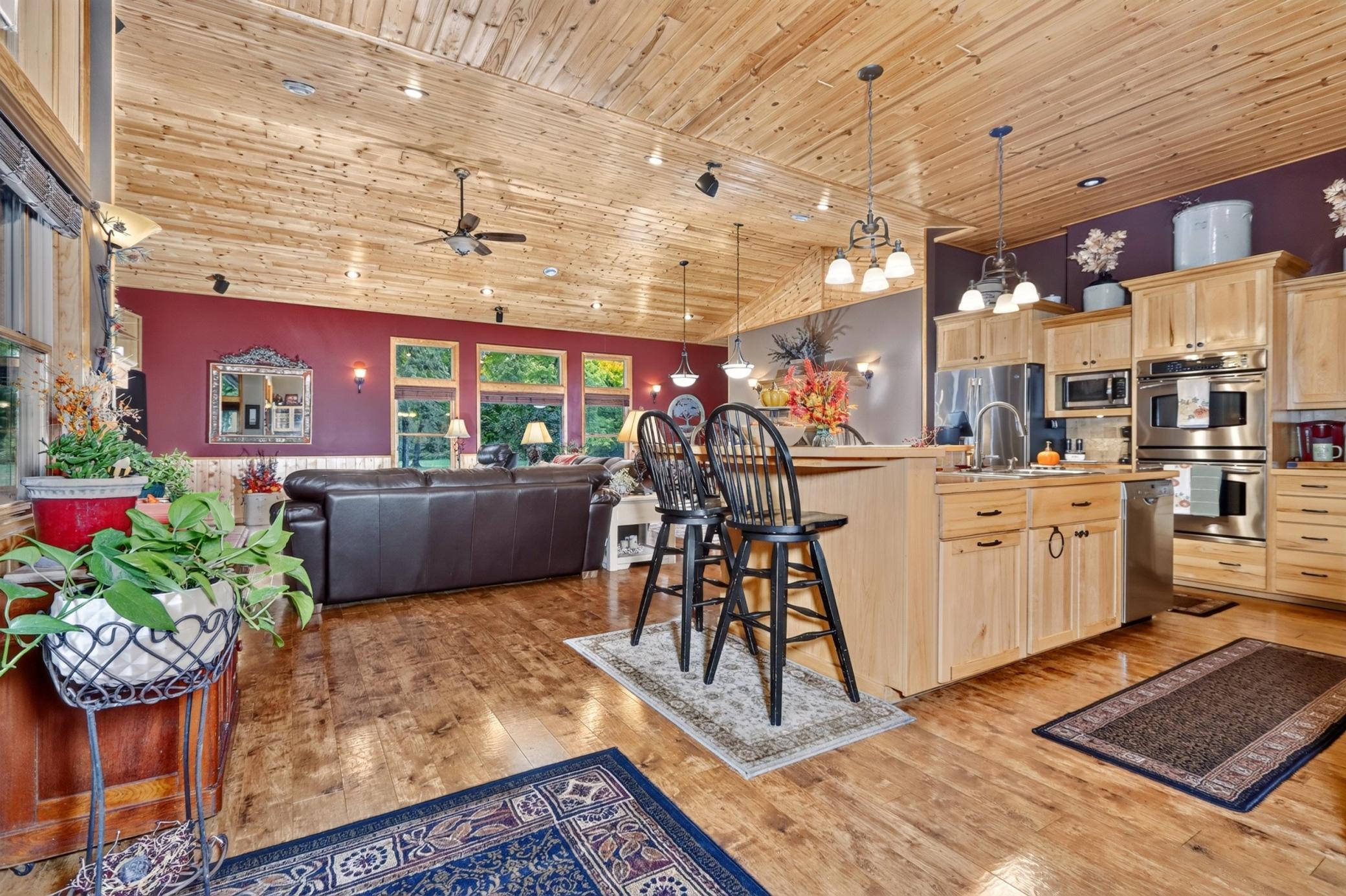 2007 single family home for sale at 51506 State Highway 46 in Squaw Lake, MN — 4 bed, 2 bath (photo 4 of 50)