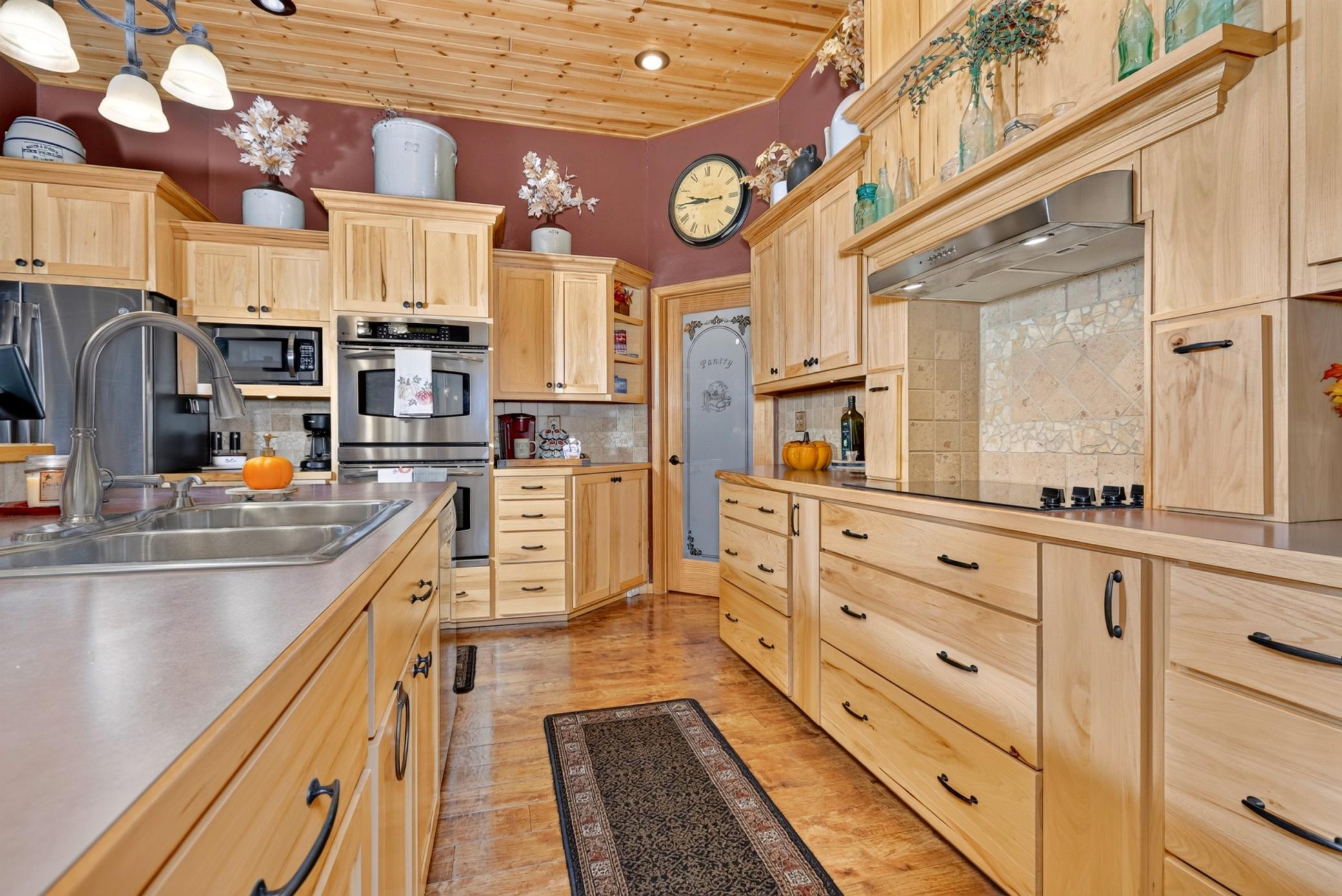 2007 single family home for sale at 51506 State Highway 46 in Squaw Lake, MN — 4 bed, 2 bath (photo 5 of 50)