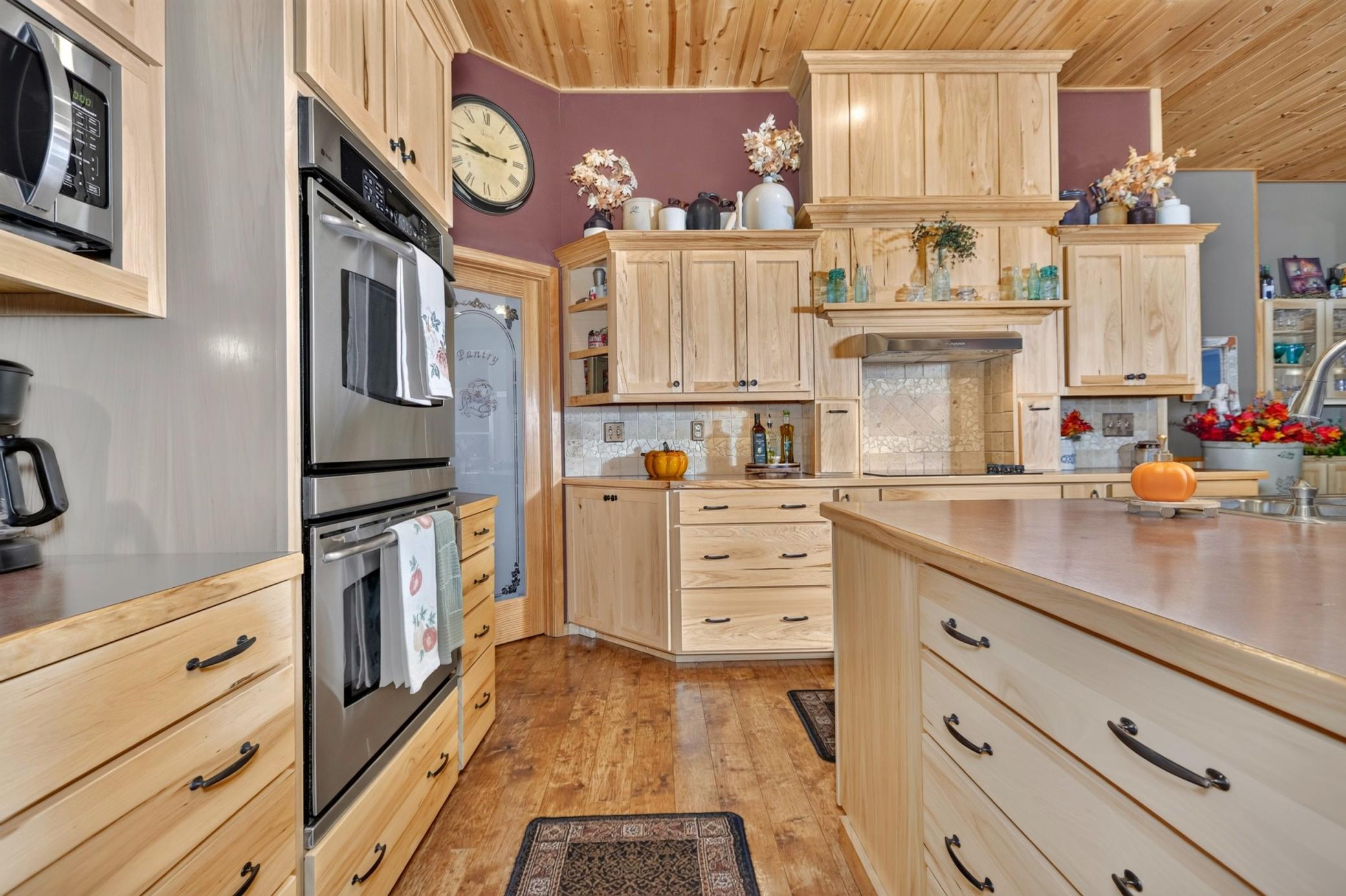 2007 single family home for sale at 51506 State Highway 46 in Squaw Lake, MN — 4 bed, 2 bath (photo 6 of 50)