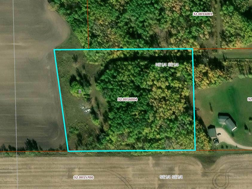 2012 single family home for sale at 26317 370th Avenue in Roseau, MN — 1 bed, 0 bath (photo 4 of 16)