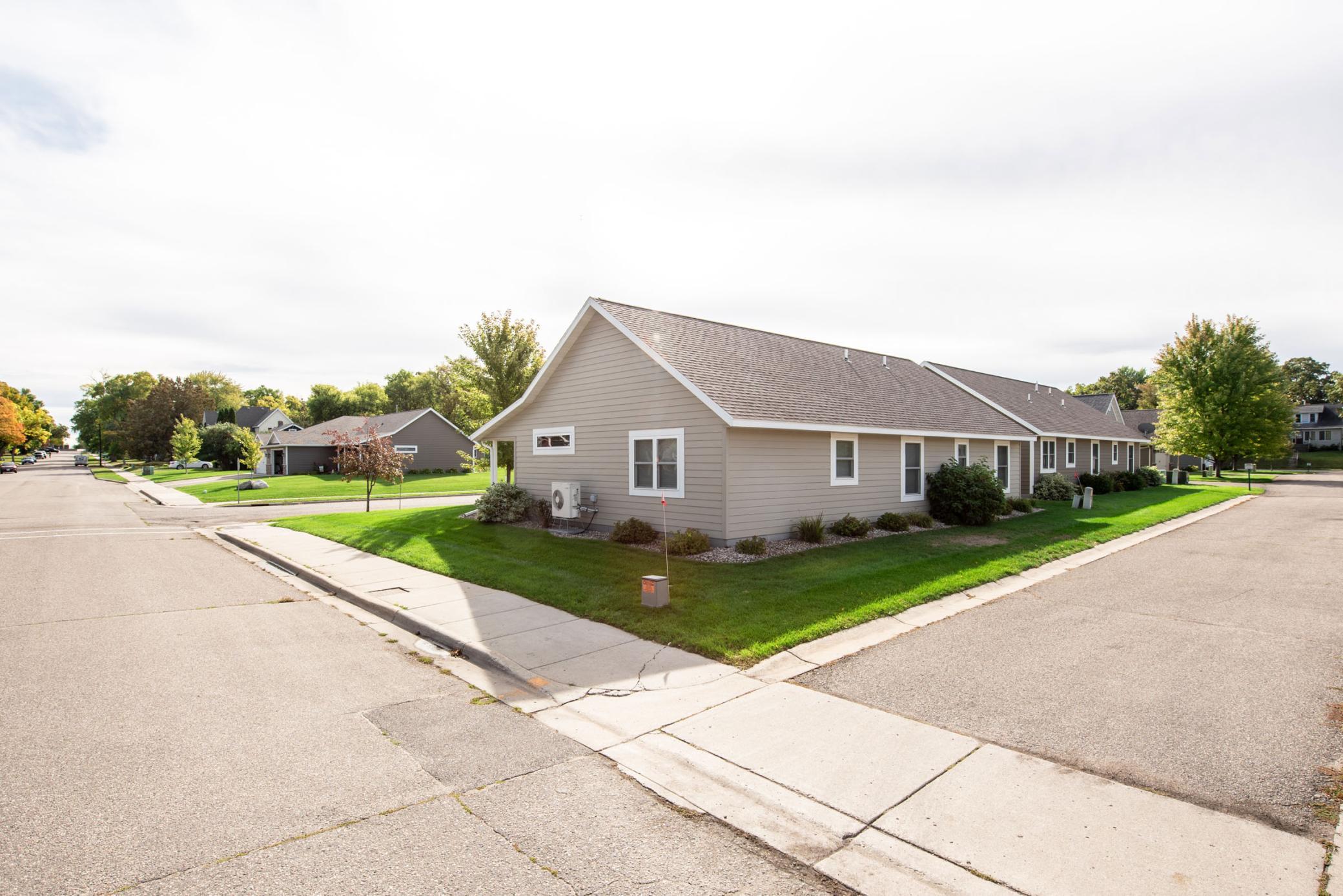 2017 single family home for sale at 502 Kenwood Street in Alexandria, MN — 2 bed, 2 bath (photo 23 of 24)