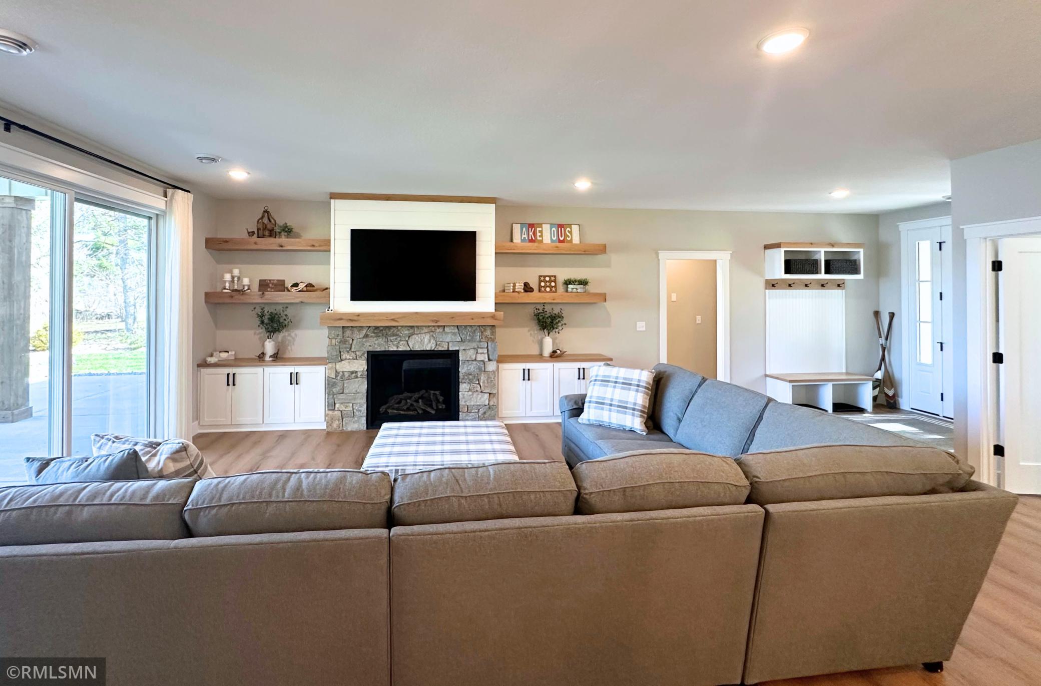 2025 single family home for sale at 23744 Warren Drive in Deerwood, MN — 4 bed, 3 bath (photo 11 of 37)