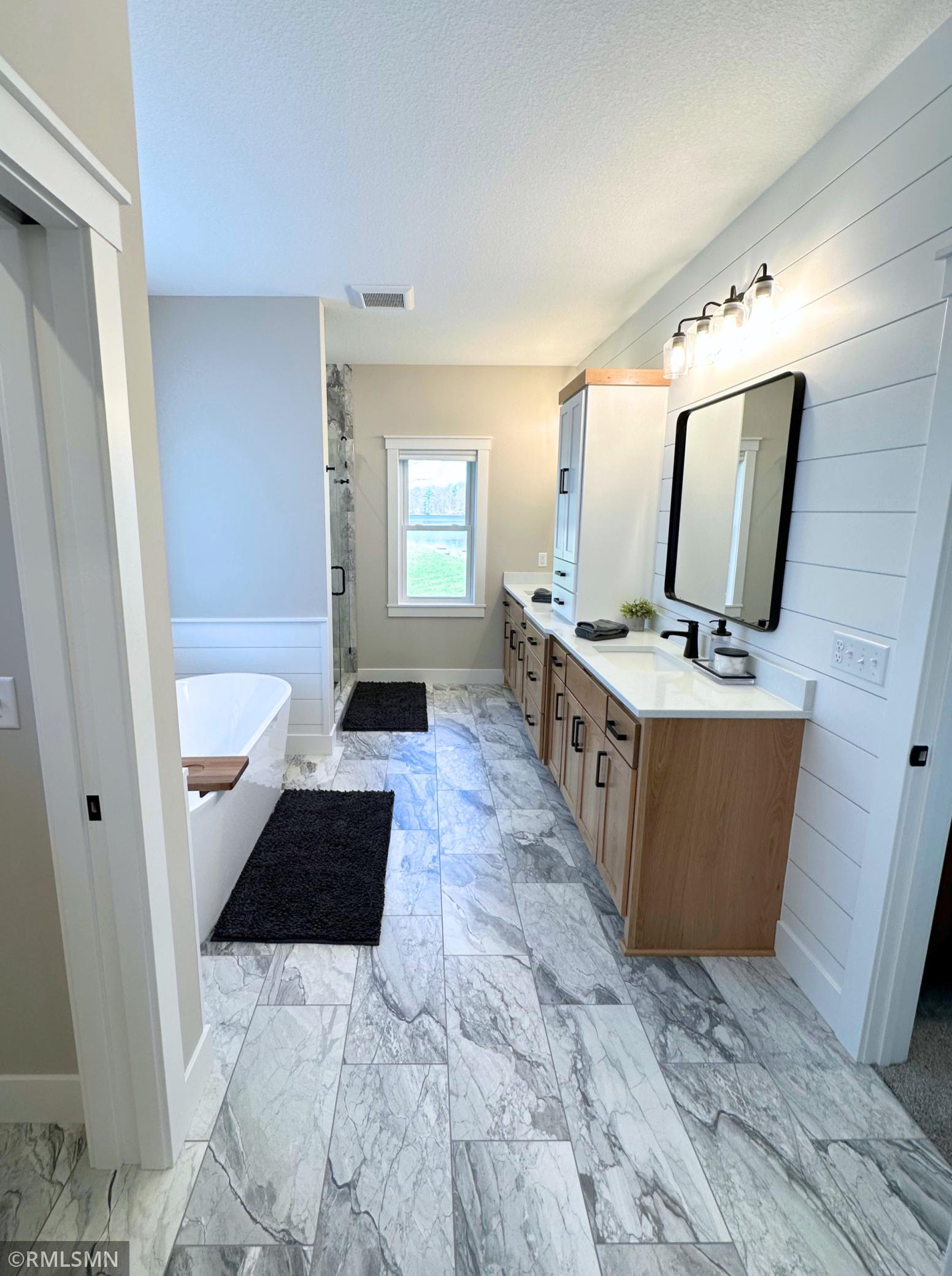 2025 single family home for sale at 23744 Warren Drive in Deerwood, MN — 4 bed, 3 bath (photo 25 of 37)