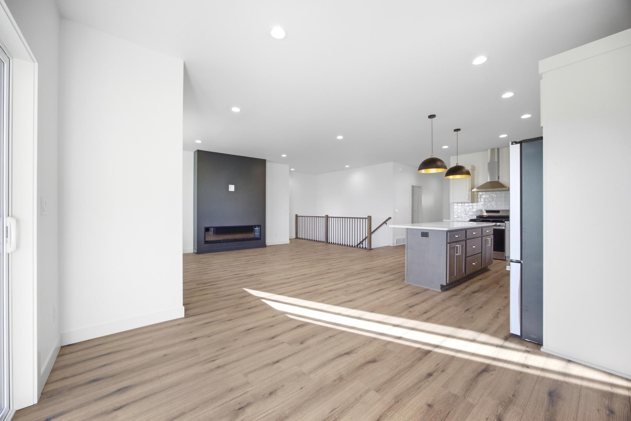 2026 single family home for sale at 435 Goose Lane in Casselton, ND — 4 bed, 3 bath (photo 21 of 48)