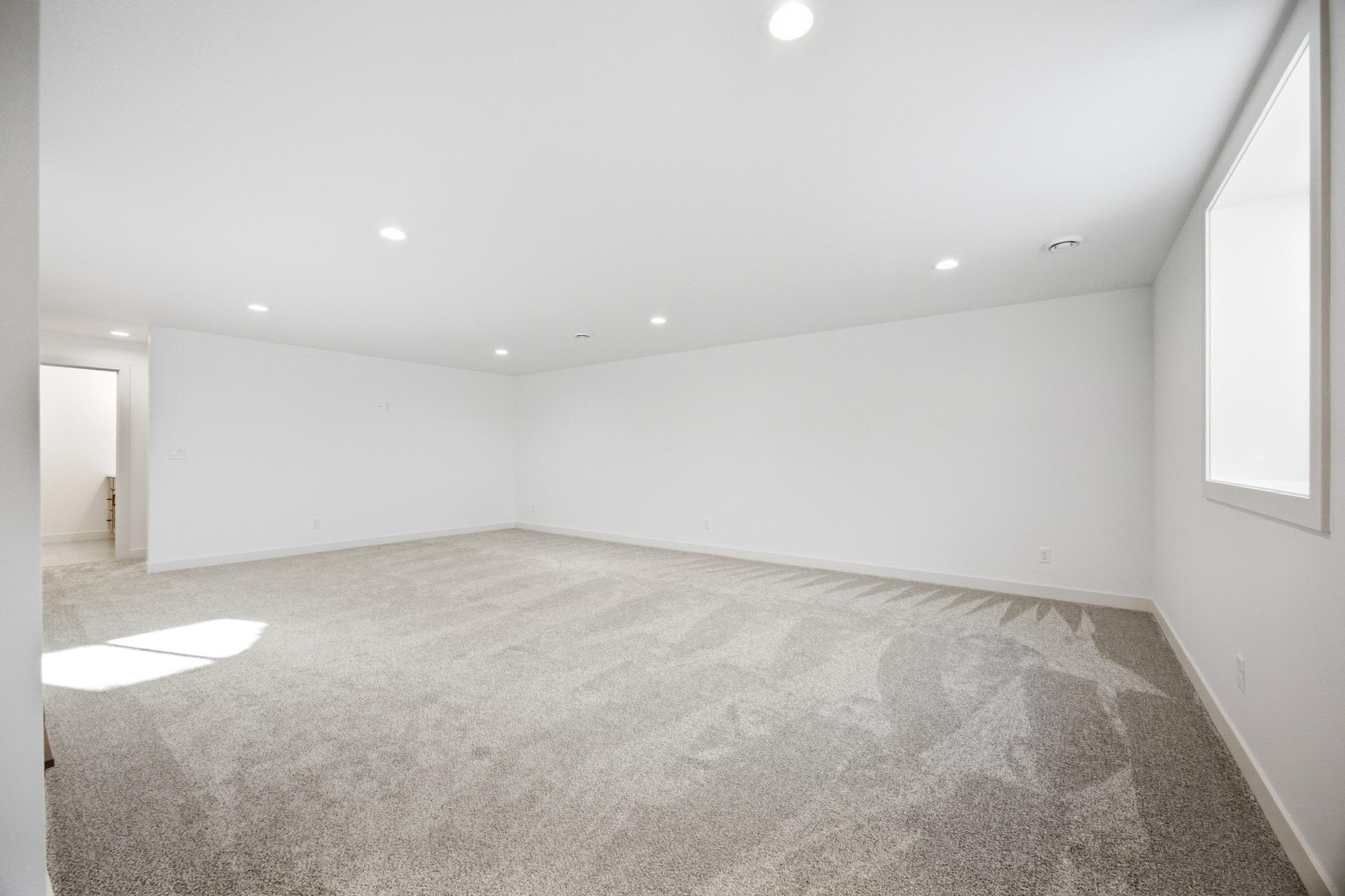 2026 single family home for sale at 435 Goose Lane in Casselton, ND — 4 bed, 3 bath (photo 29 of 48)