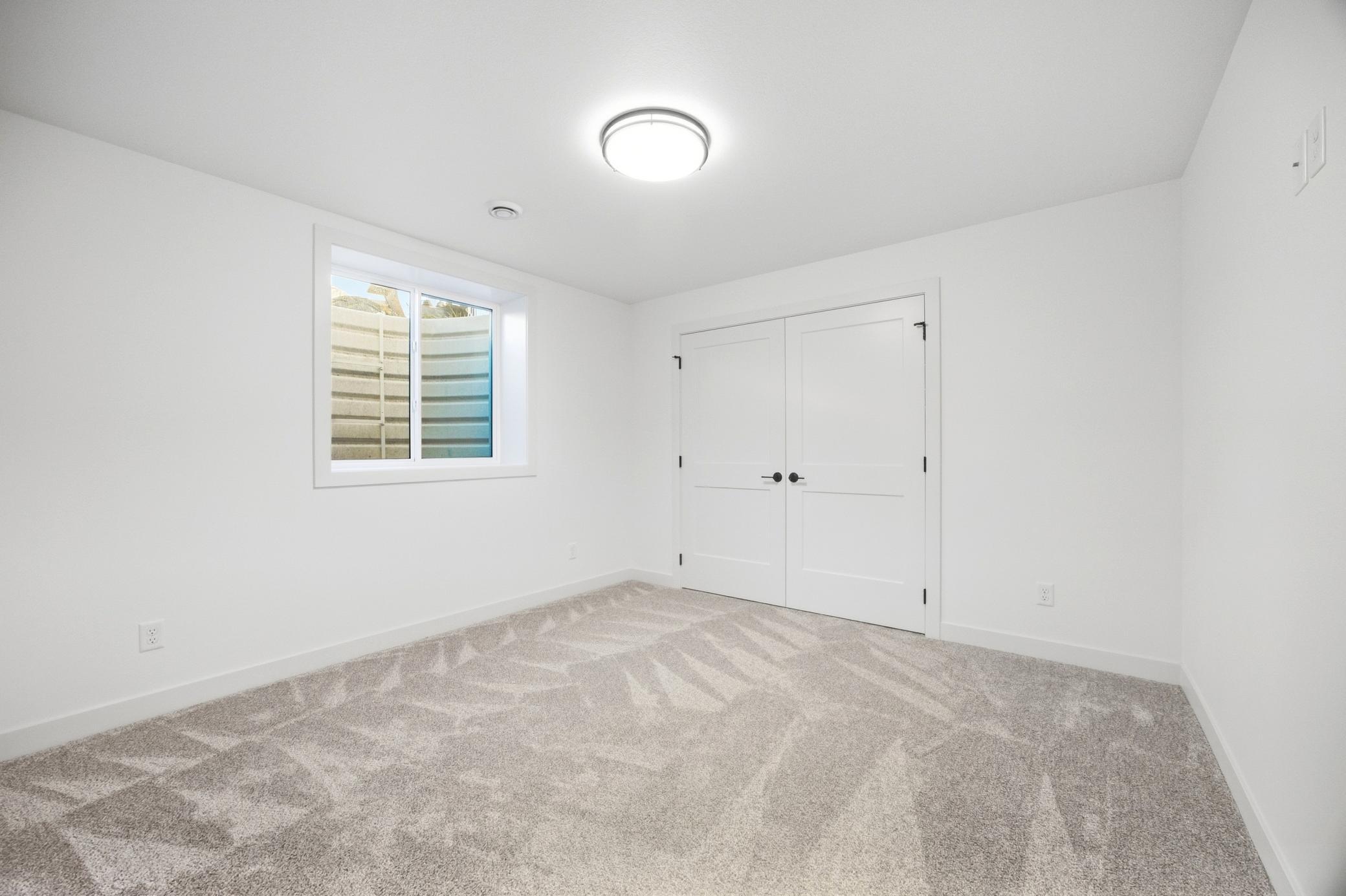 2026 single family home for sale at 435 Goose Lane in Casselton, ND — 4 bed, 3 bath (photo 32 of 48)