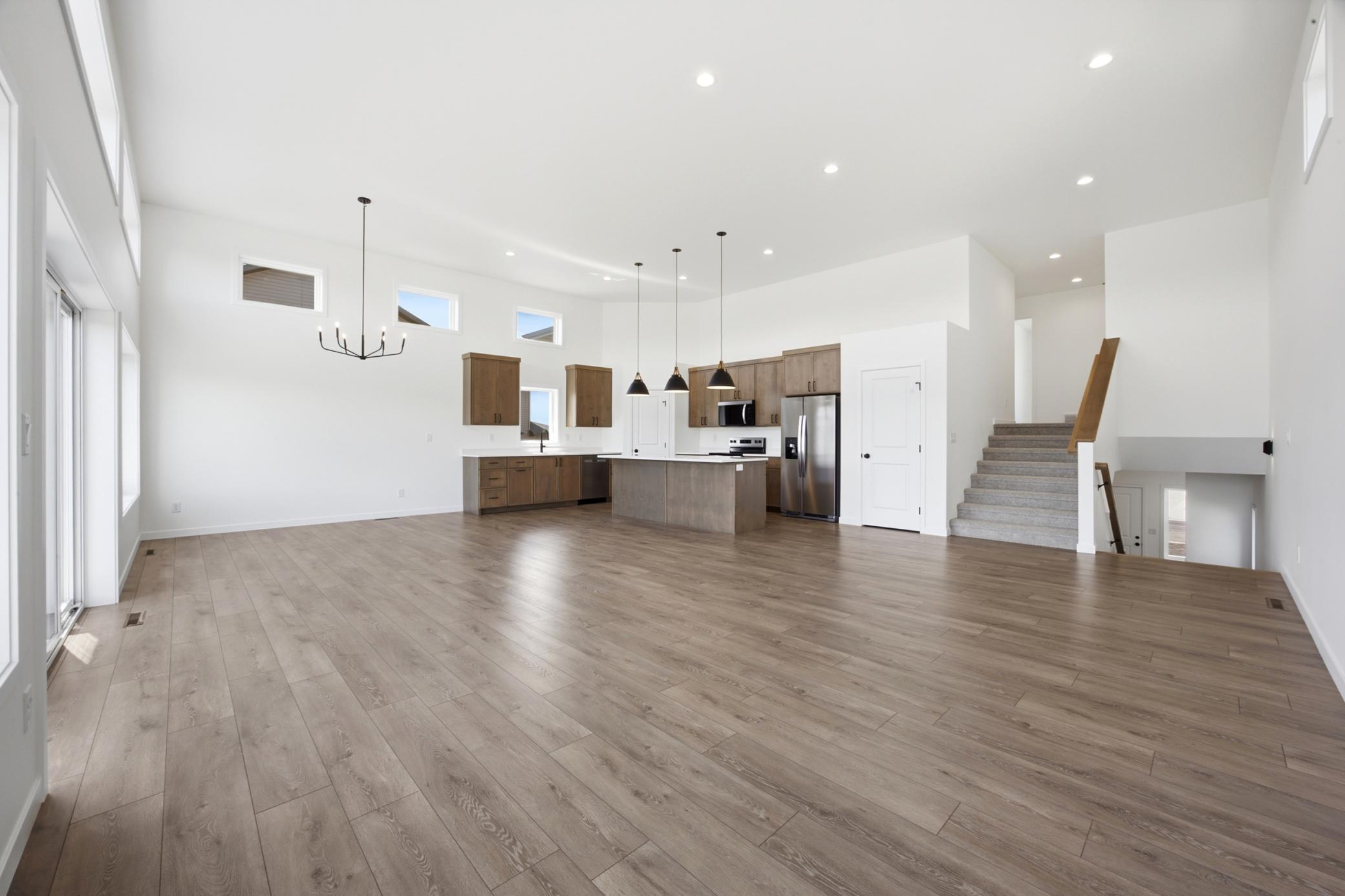 2026 single family home for sale at 4717 Hampton Loop S in Moorhead, MN — 5 bed, 3 bath (photo 6 of 36)