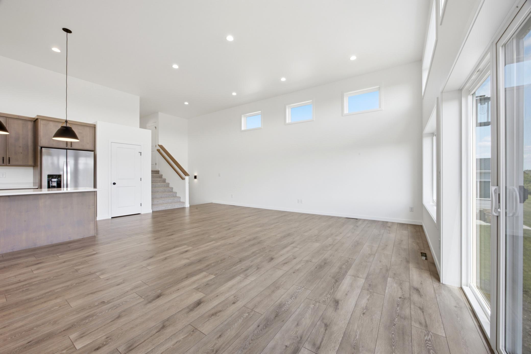 2026 single family home for sale at 4717 Hampton Loop S in Moorhead, MN — 5 bed, 3 bath (photo 7 of 36)
