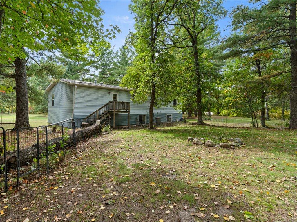 1993 single family home for sale at 21956 County 2 in Nevis, MN — 3 bed, 3 bath (photo 28 of 39)