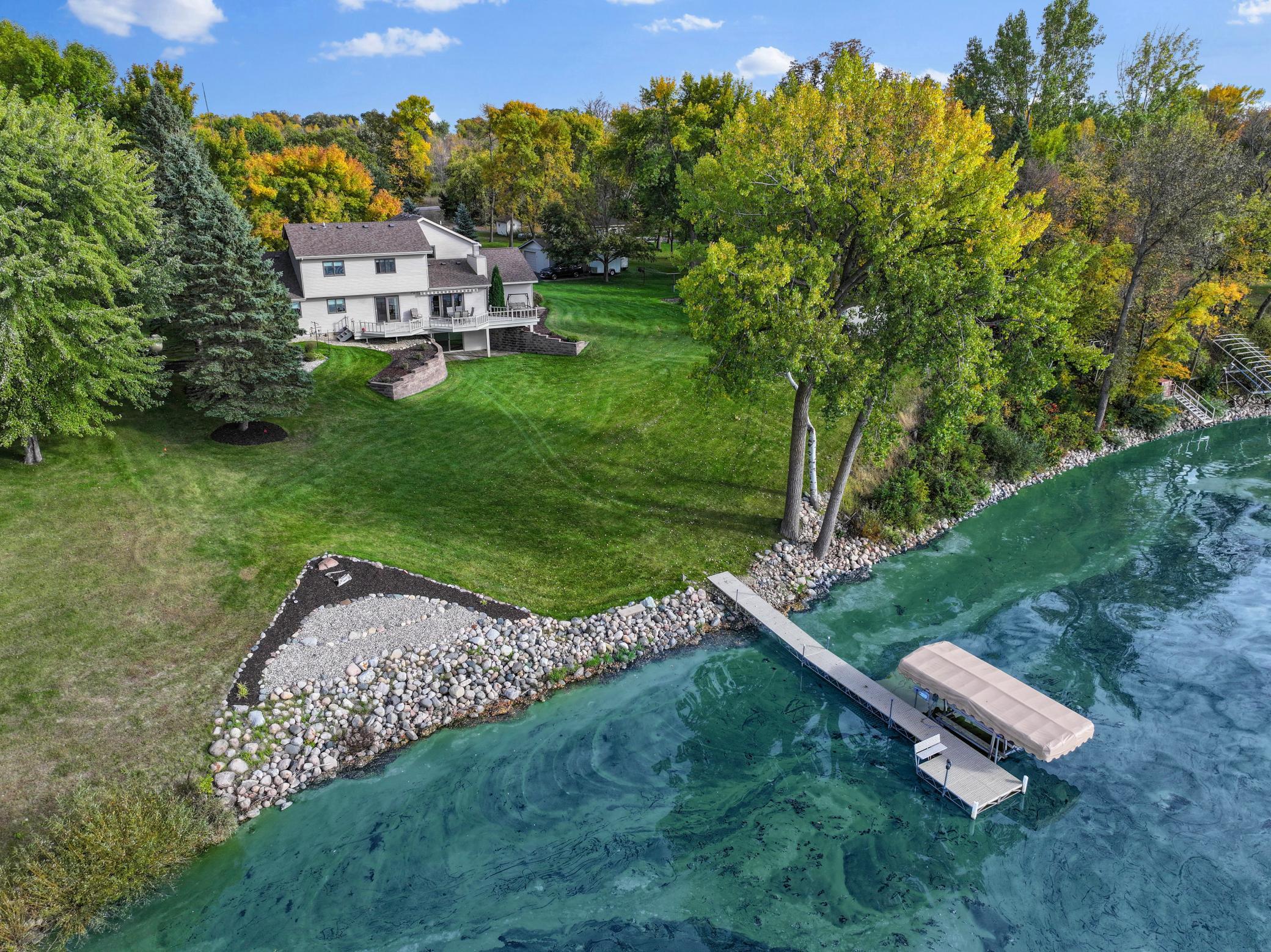 1984 single family home for sale at 10333 Alcott Drive in Sauk Centre, MN — 3 bed, 4 bath