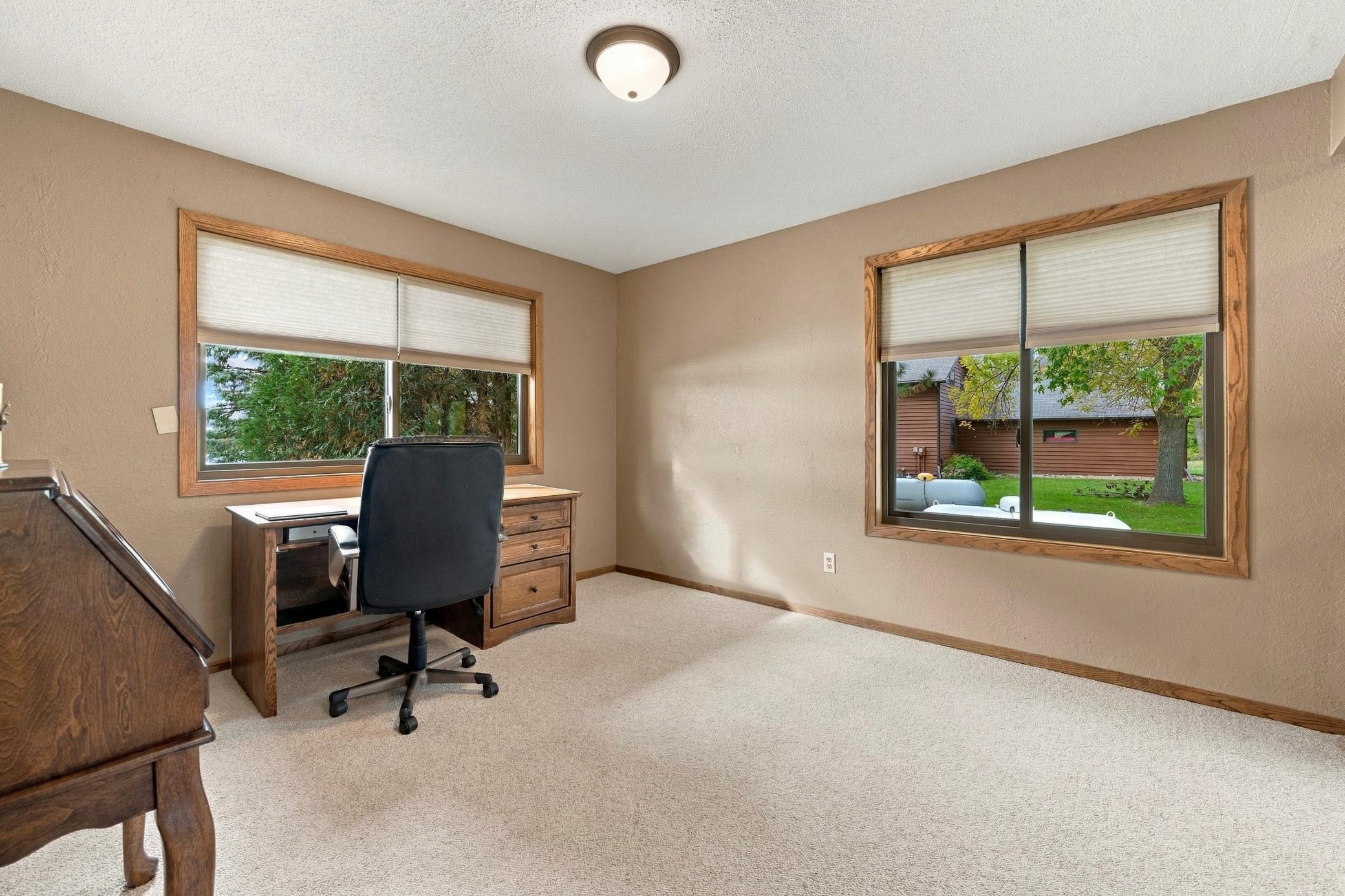 1984 single family home for sale at 10333 Alcott Drive in Sauk Centre, MN — 3 bed, 4 bath (photo 37 of 75)