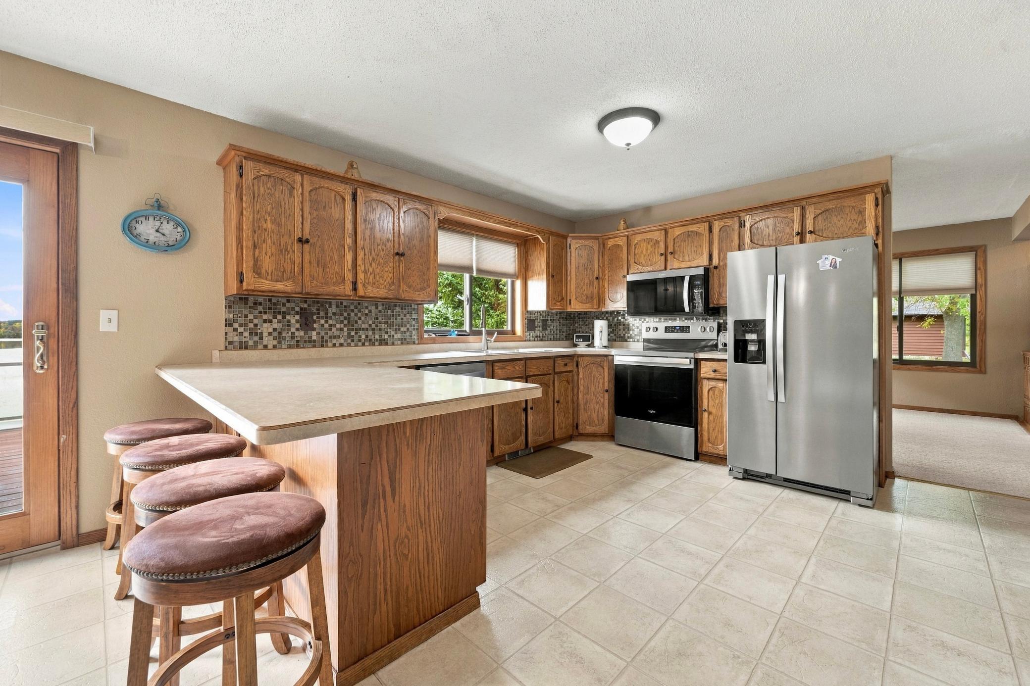 1984 single family home for sale at 10333 Alcott Drive in Sauk Centre, MN — 3 bed, 4 bath (photo 39 of 75)
