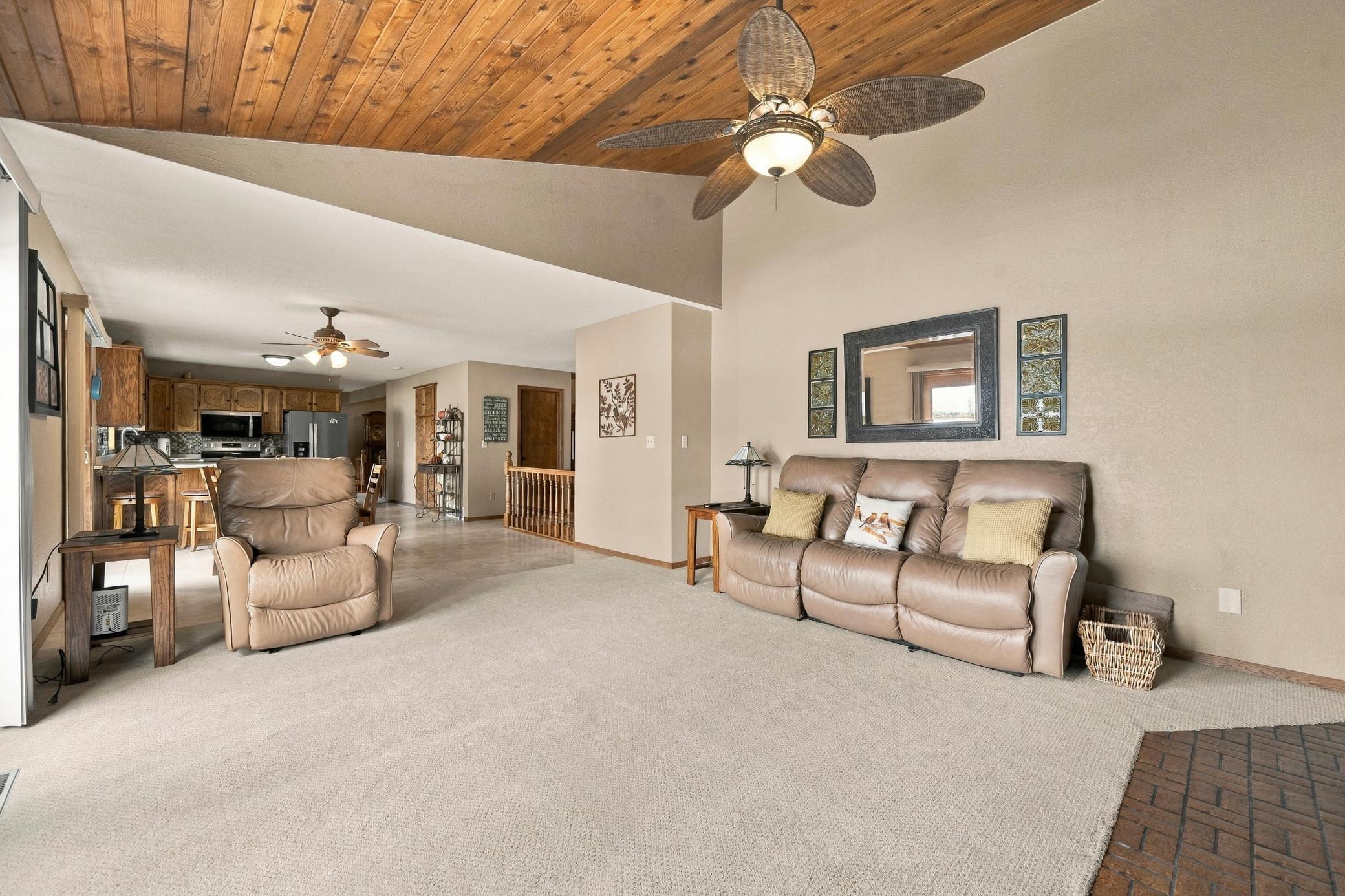 1984 single family home for sale at 10333 Alcott Drive in Sauk Centre, MN — 3 bed, 4 bath (photo 46 of 75)