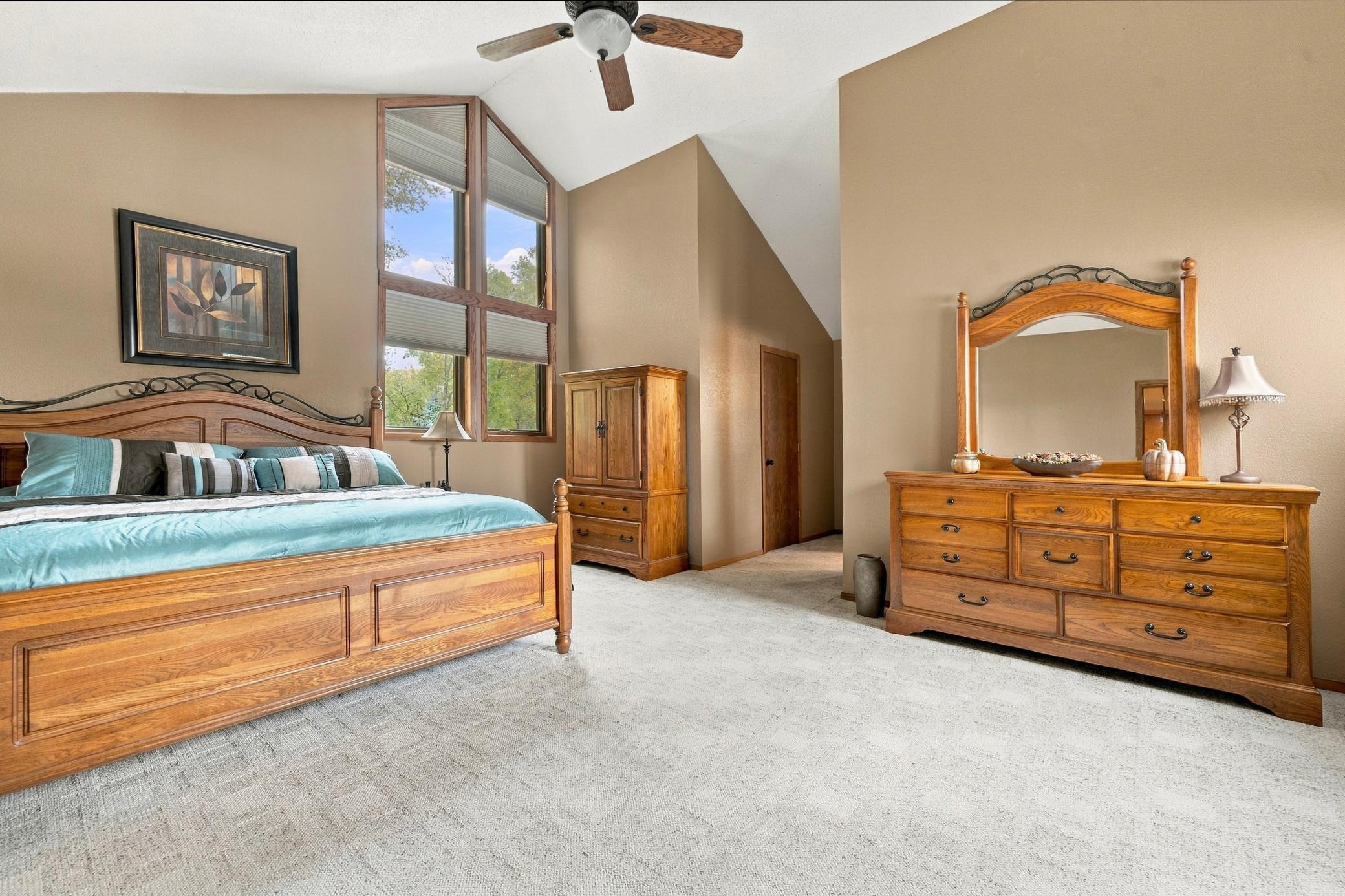 1984 single family home for sale at 10333 Alcott Drive in Sauk Centre, MN — 3 bed, 4 bath (photo 49 of 75)