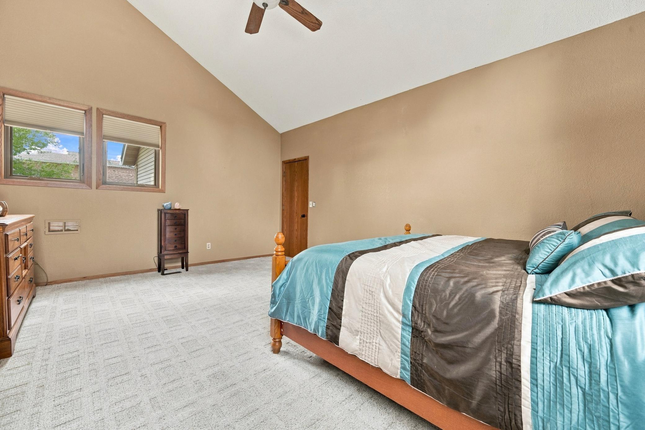 1984 single family home for sale at 10333 Alcott Drive in Sauk Centre, MN — 3 bed, 4 bath (photo 50 of 75)