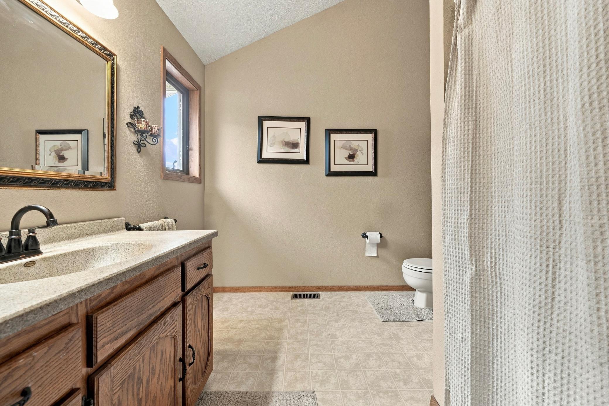 1984 single family home for sale at 10333 Alcott Drive in Sauk Centre, MN — 3 bed, 4 bath (photo 52 of 75)