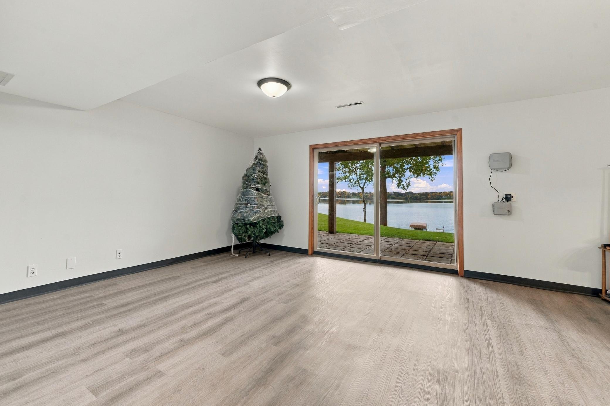 1984 single family home for sale at 10333 Alcott Drive in Sauk Centre, MN — 3 bed, 4 bath (photo 59 of 75)