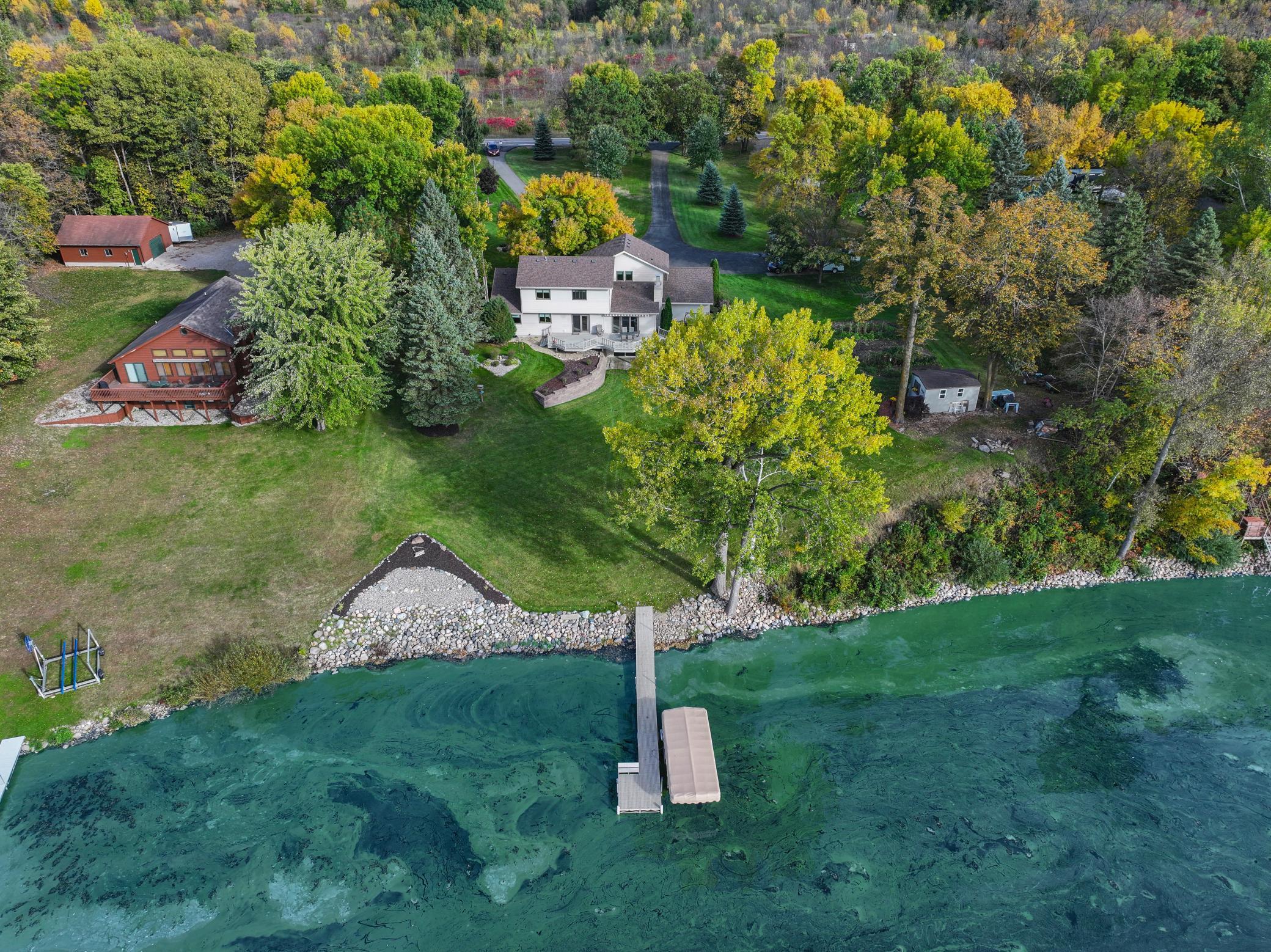 1984 single family home for sale at 10333 Alcott Drive in Sauk Centre, MN — 3 bed, 4 bath (photo 7 of 75)