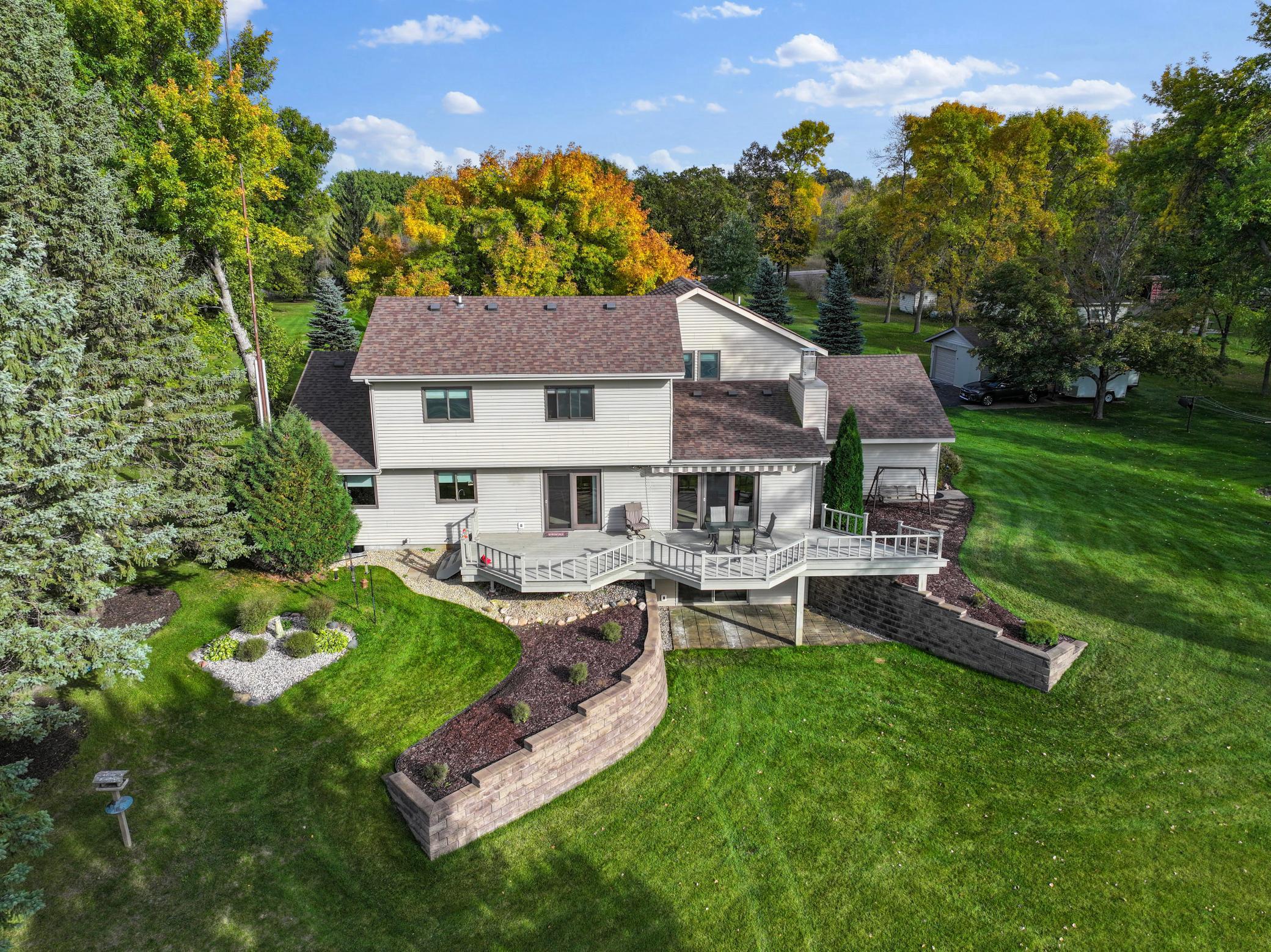 1984 single family home for sale at 10333 Alcott Drive in Sauk Centre, MN — 3 bed, 4 bath (photo 9 of 75)