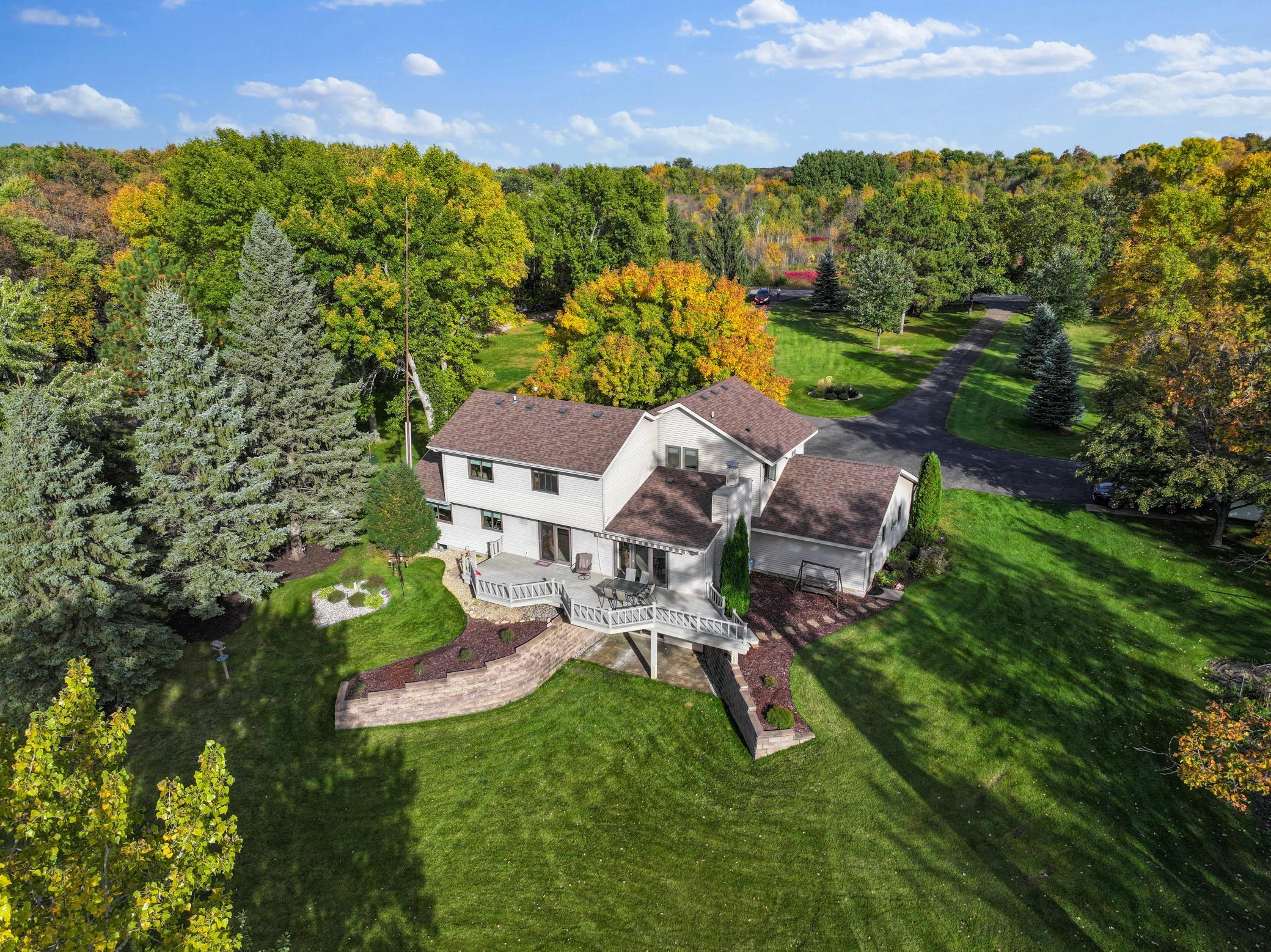1984 single family home for sale at 10333 Alcott Drive in Sauk Centre, MN — 3 bed, 4 bath (photo 10 of 75)