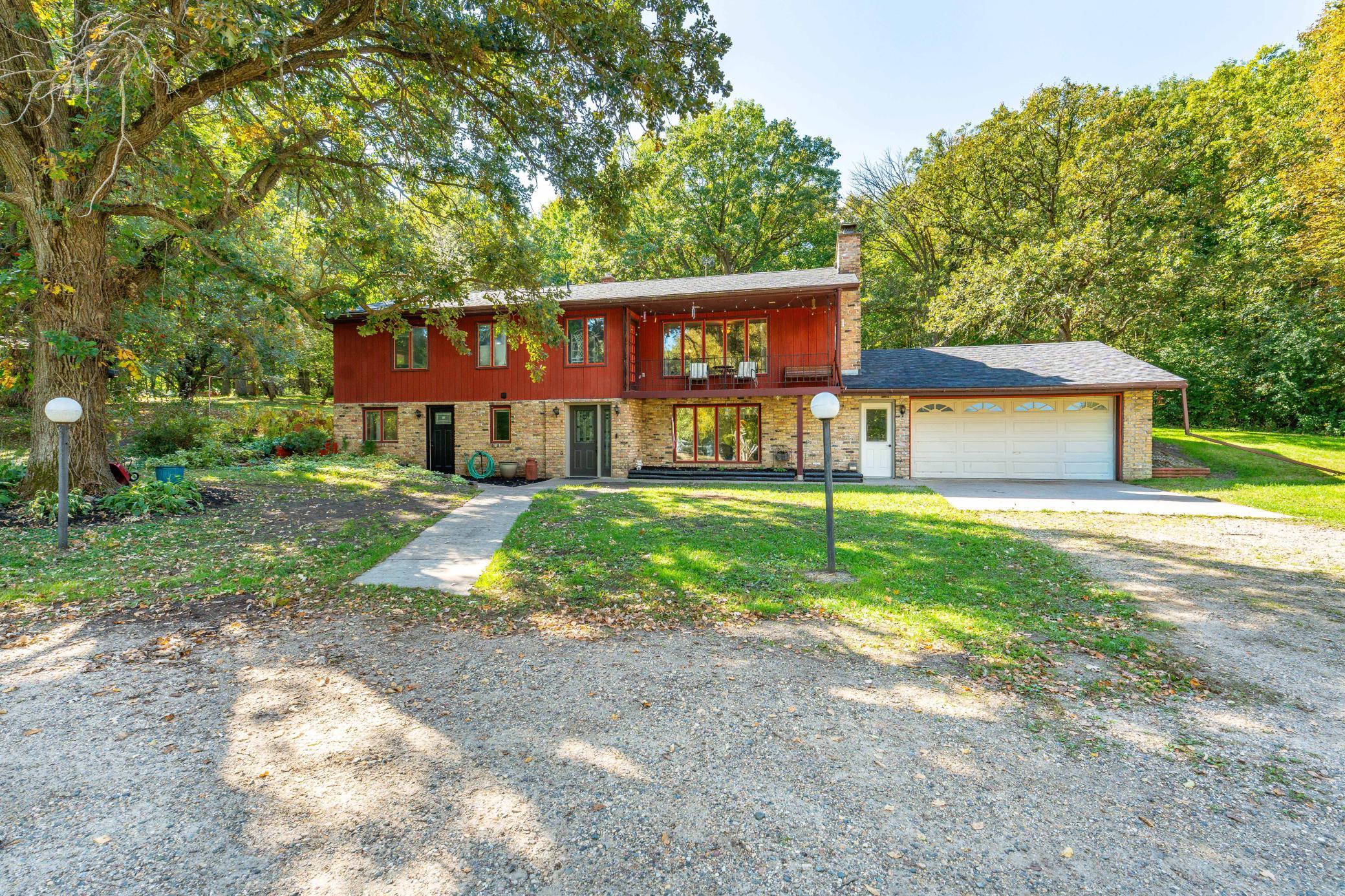 1976 single family home for sale at 36117 US 71 in Eagle Bend, MN — 4 bed, 2 bath (photo 3 of 74)