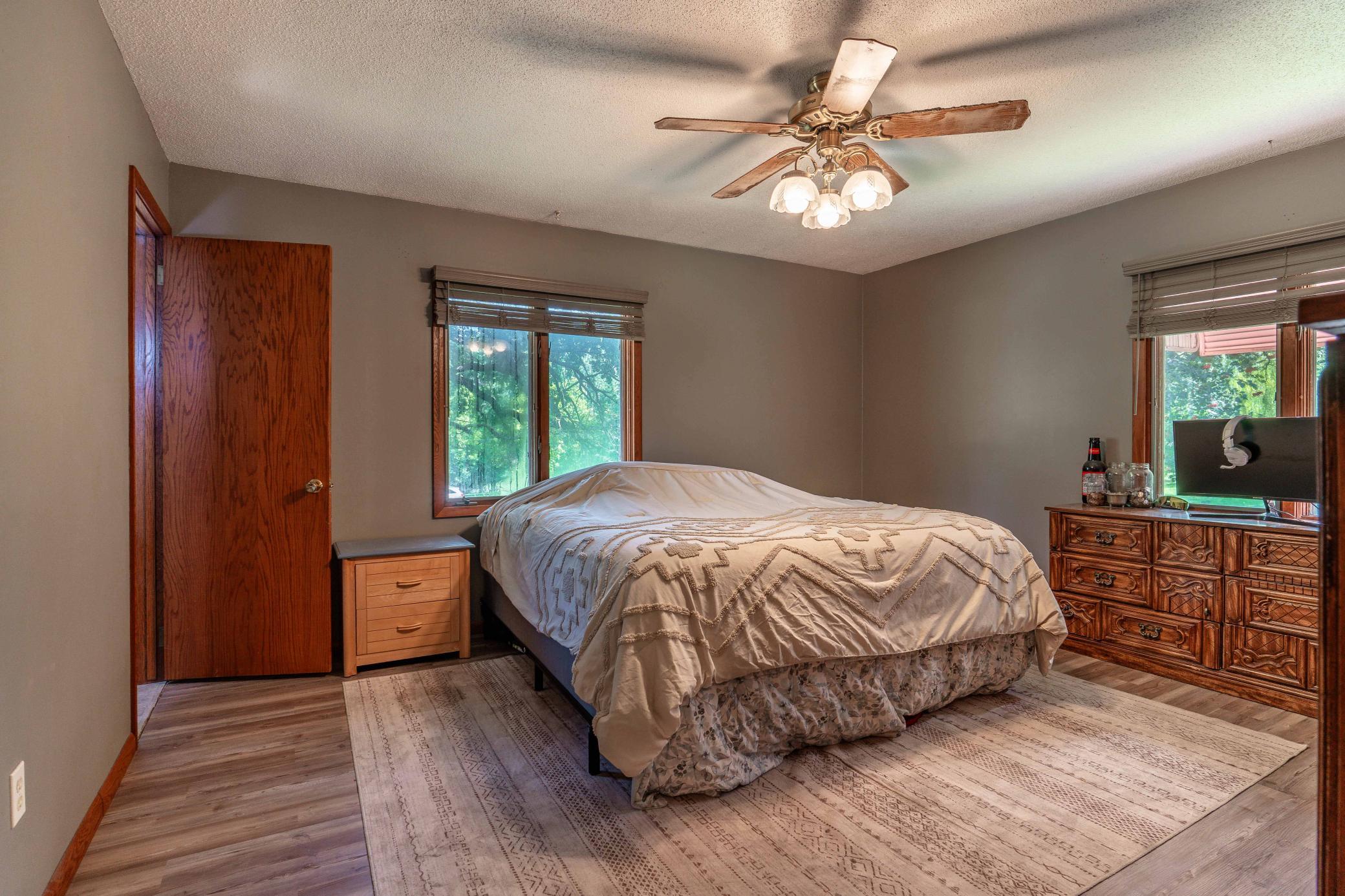1976 single family home for sale at 36117 US 71 in Eagle Bend, MN — 4 bed, 2 bath (photo 22 of 74)
