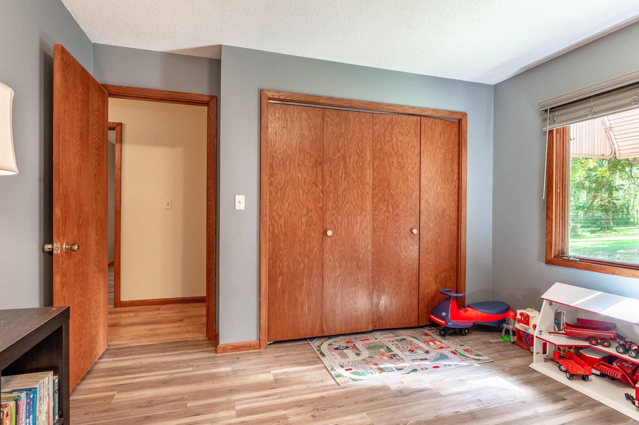 1976 single family home for sale at 36117 US 71 in Eagle Bend, MN — 4 bed, 2 bath (photo 28 of 74)