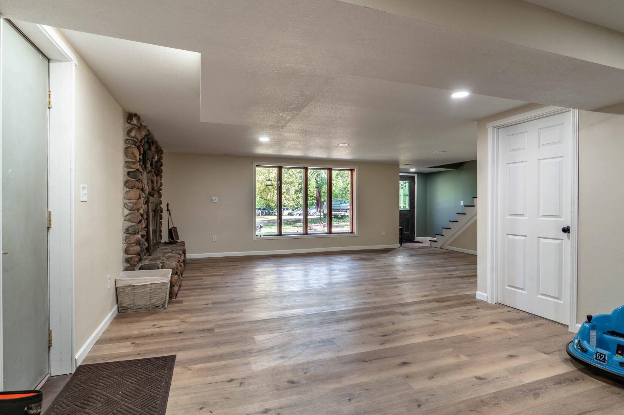 1976 single family home for sale at 36117 US 71 in Eagle Bend, MN — 4 bed, 2 bath (photo 33 of 74)